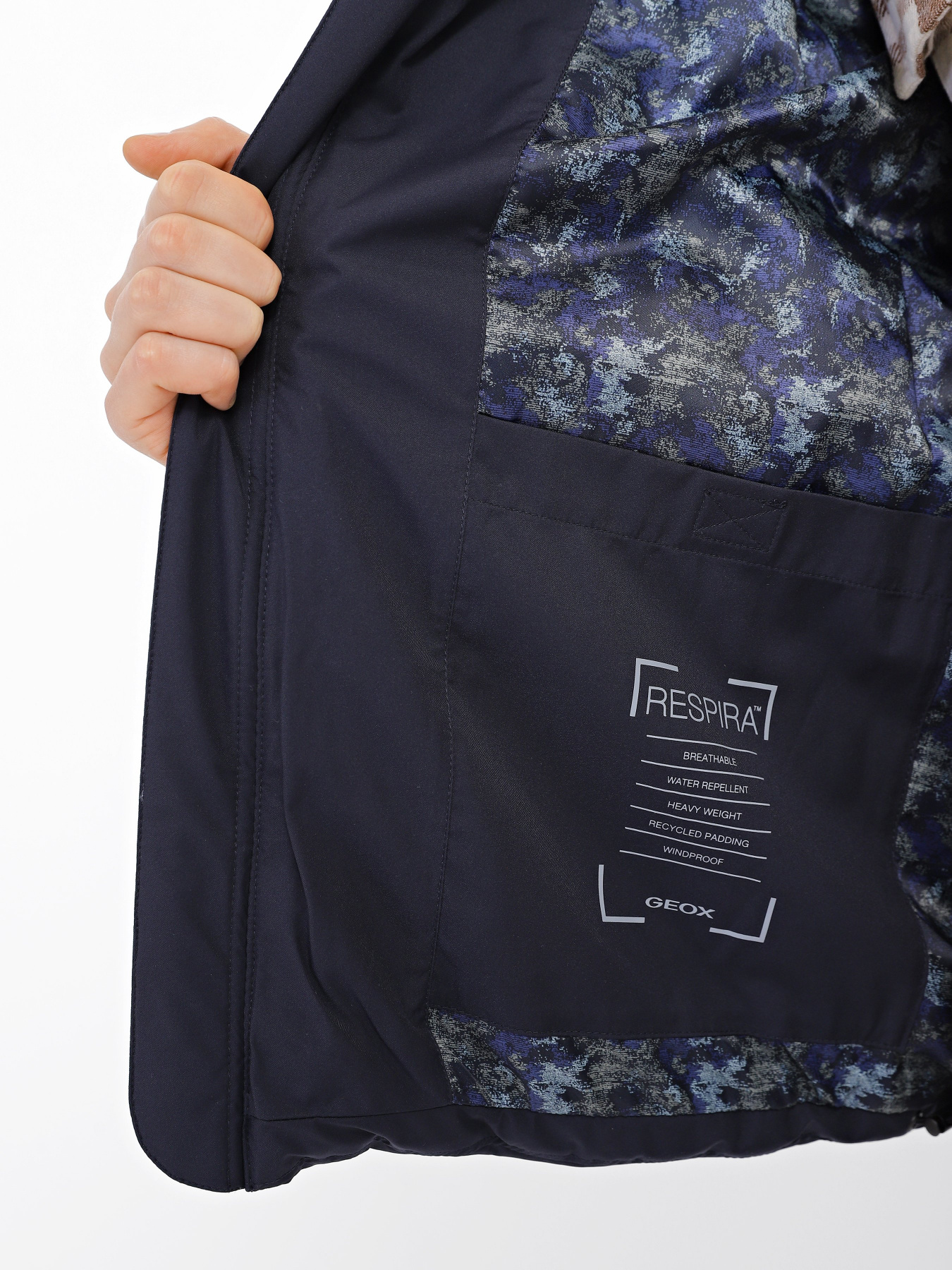 Демисезонная куртка Geox LEVICO модель M2628S-T2887-F1624 Фото