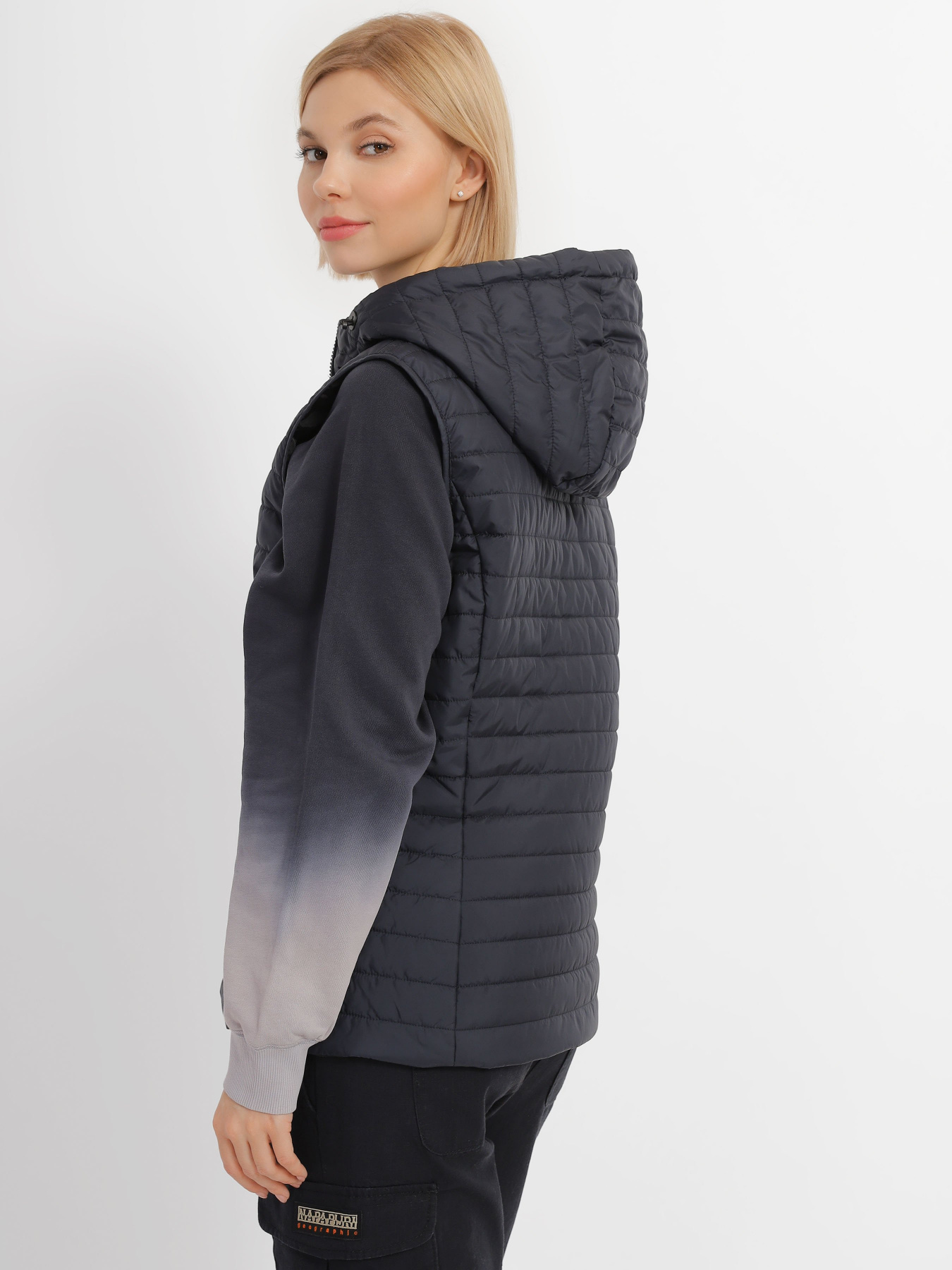 Жилет з утеплювачем Geox Ascythia Модель W3520C-T2973-F1624 Фото