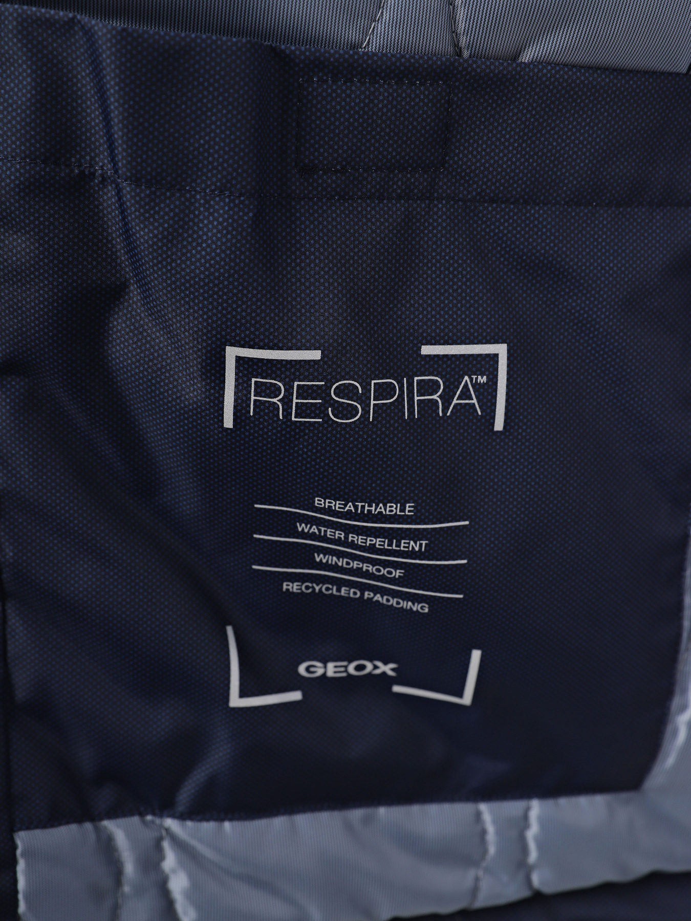 Демісезонна куртка Geox Vincit модель M3620S-T3030-F9130 Фото