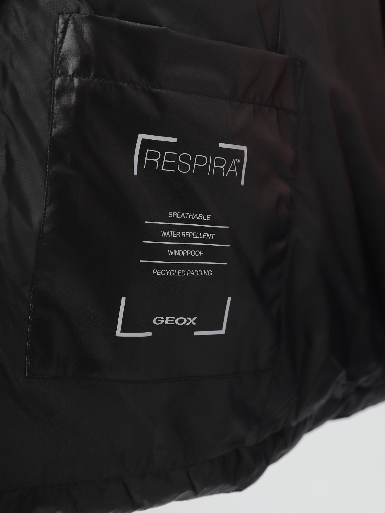 Зимняя куртка Geox Zosma модель W3628Z-T3013-F9000 Фото