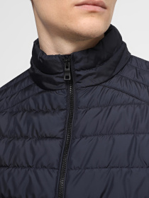 Утеплений жилет Geox Kennet модель M4528C-T3058-F1624 Утеплений жилет Geox Kennet модель M4528C-T3058-F1624 Фото