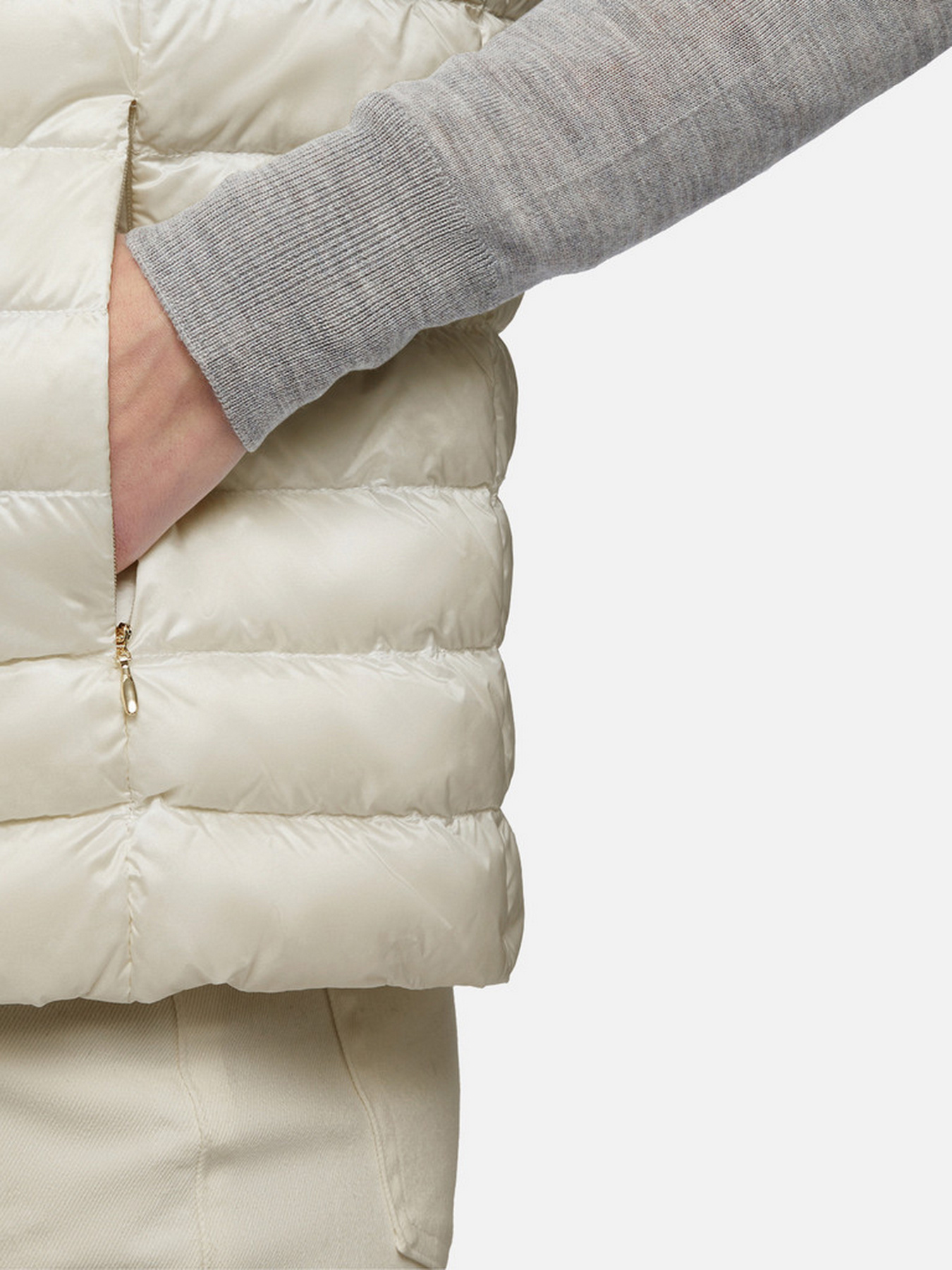 Жилет с утеплителем Geox Jaysen модель W4525D-T3059-F2128 Фото