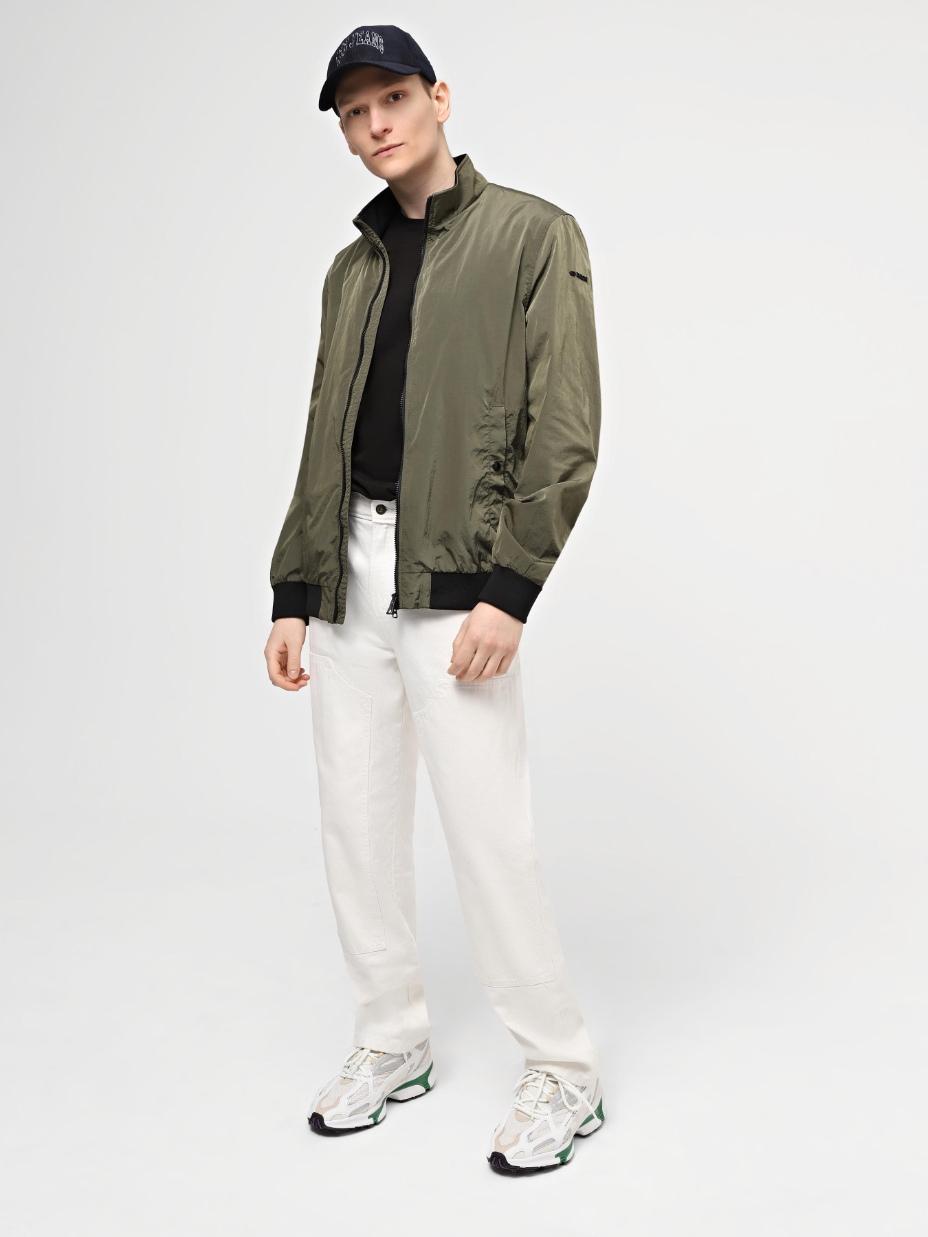 Демісезонна куртка Geox Deiven Bomber модель M4522S-T3079-F3511 Фото