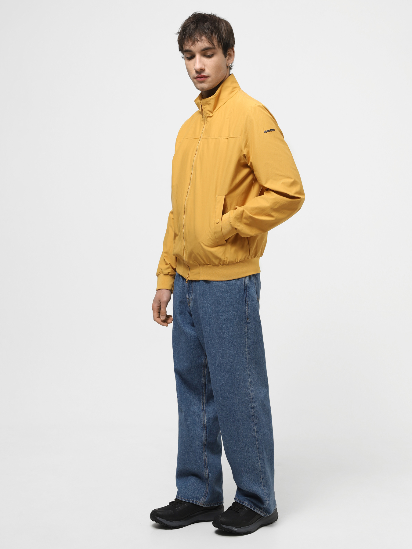 Бомбер Geox Vincit модель M4520D-T2473-F2027 Фото