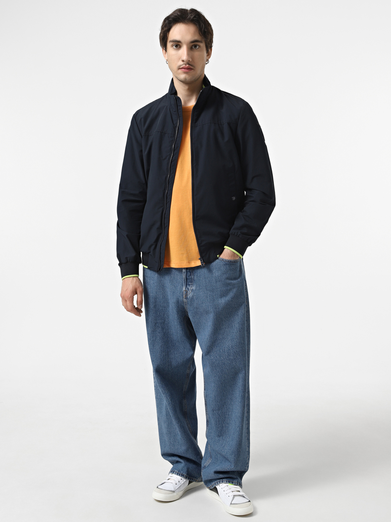 Бомбер Geox Vincit модель M4520D-T2473-F2148 Фото