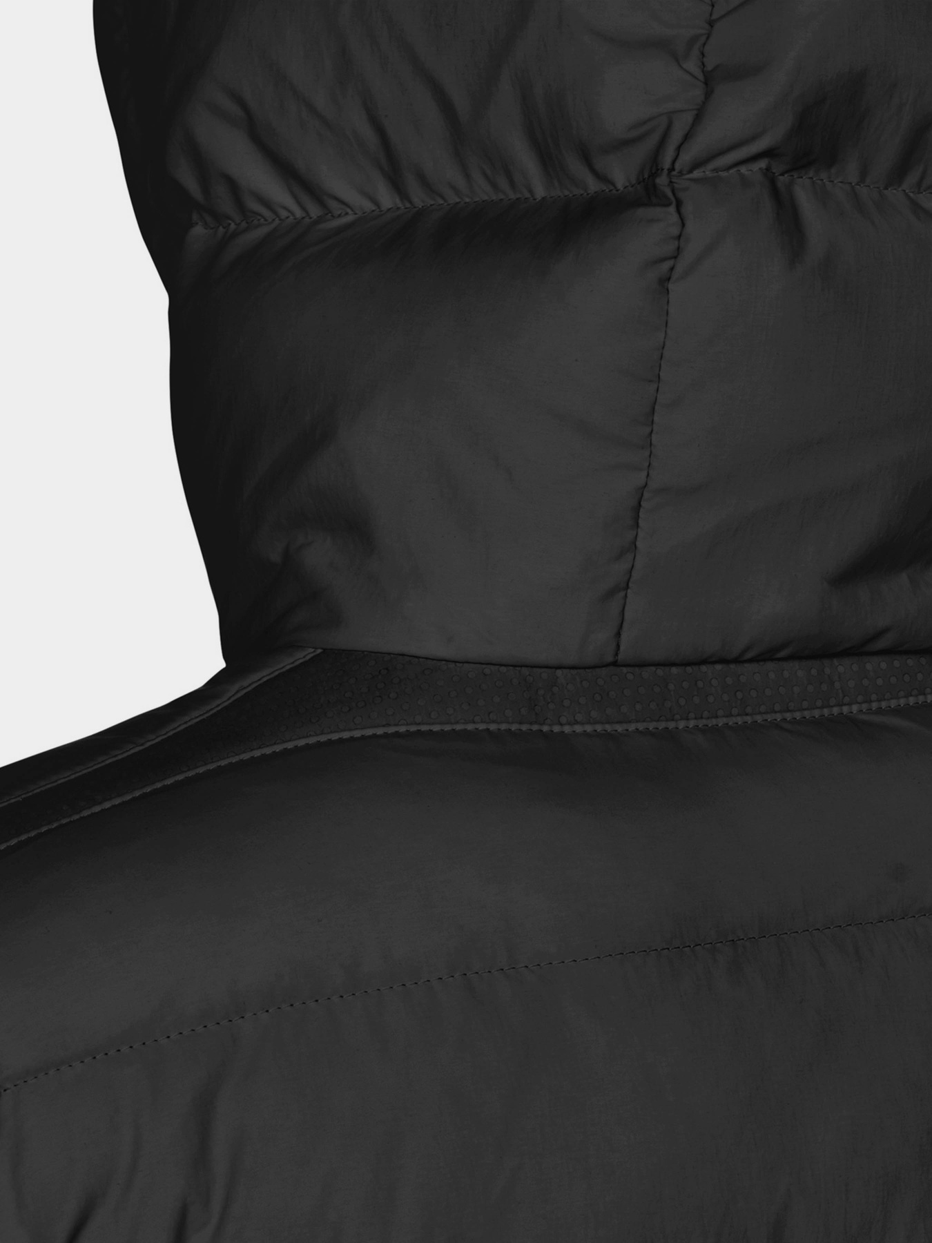 Зимняя куртка Geox Elver модель M4626N-T3147-F9000 Зимняя куртка Geox Elver модель M4626N-T3147-F9000 Фото