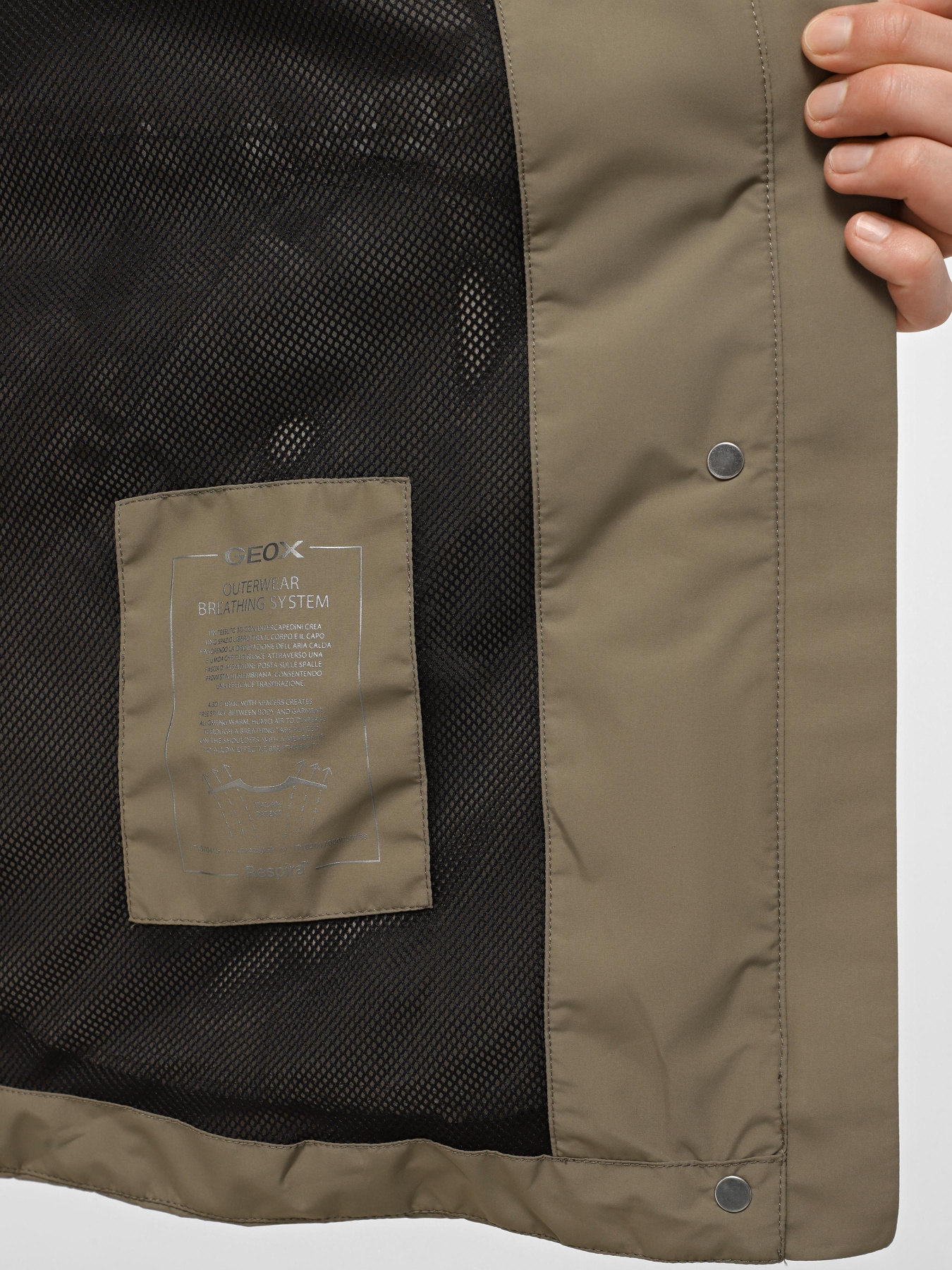 Демисезонная куртка Geox Hoara модель W5521C-T3228-F3272 Демисезонная куртка Geox Hoara модель W5521C-T3228-F3272 Фото