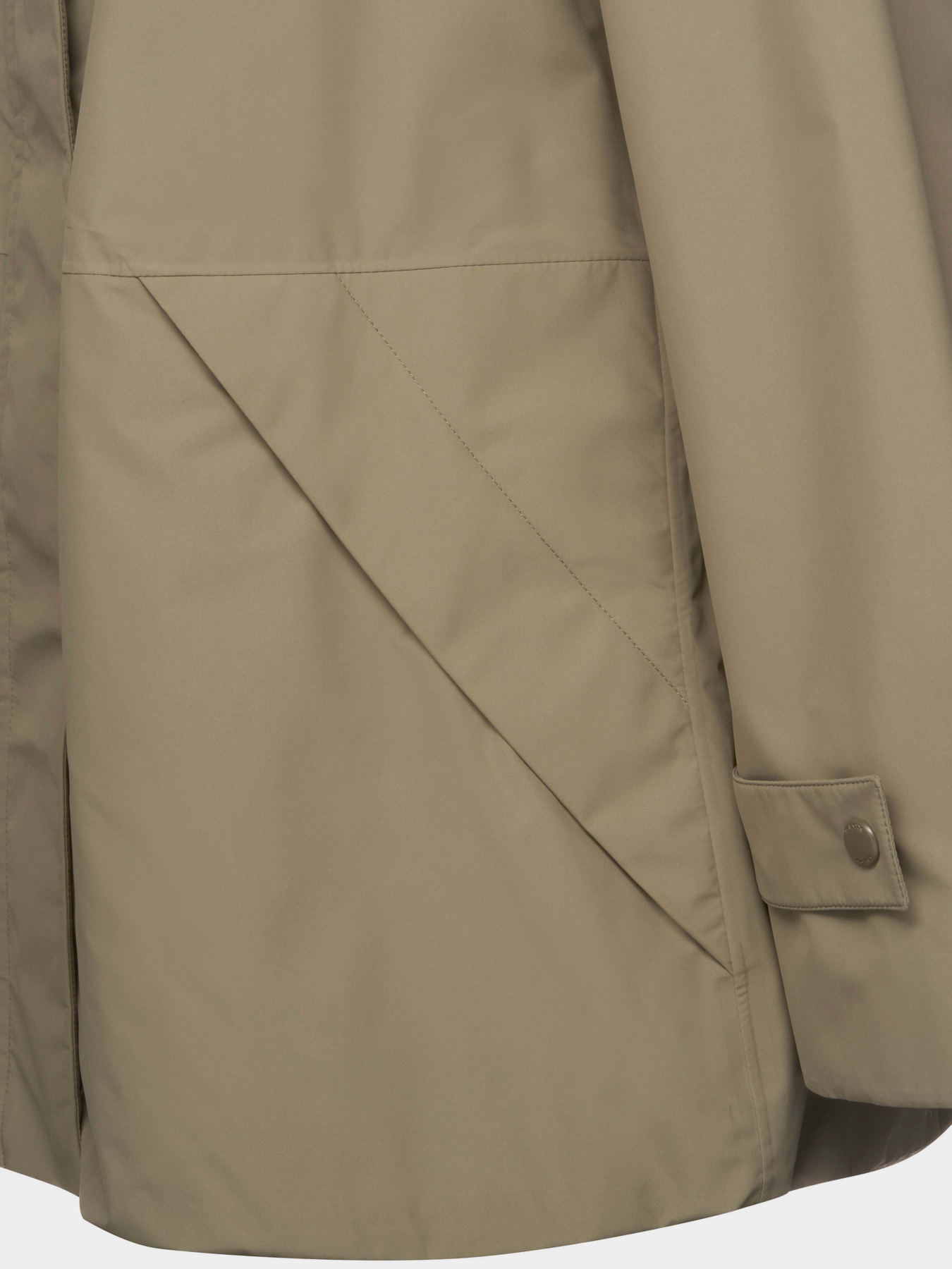 Демисезонная куртка Geox Hoara модель W5521C-T3228-F3272 Демисезонная куртка Geox Hoara модель W5521C-T3228-F3272 Фото