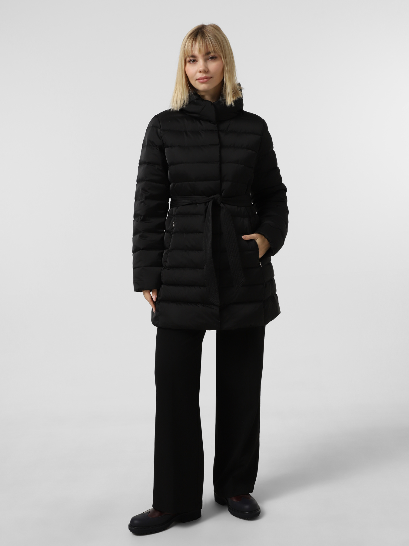 Зимняя куртка Geox модель W5626N-T3122-F9000 Зимняя куртка Geox модель W5626N-T3122-F9000 Фото