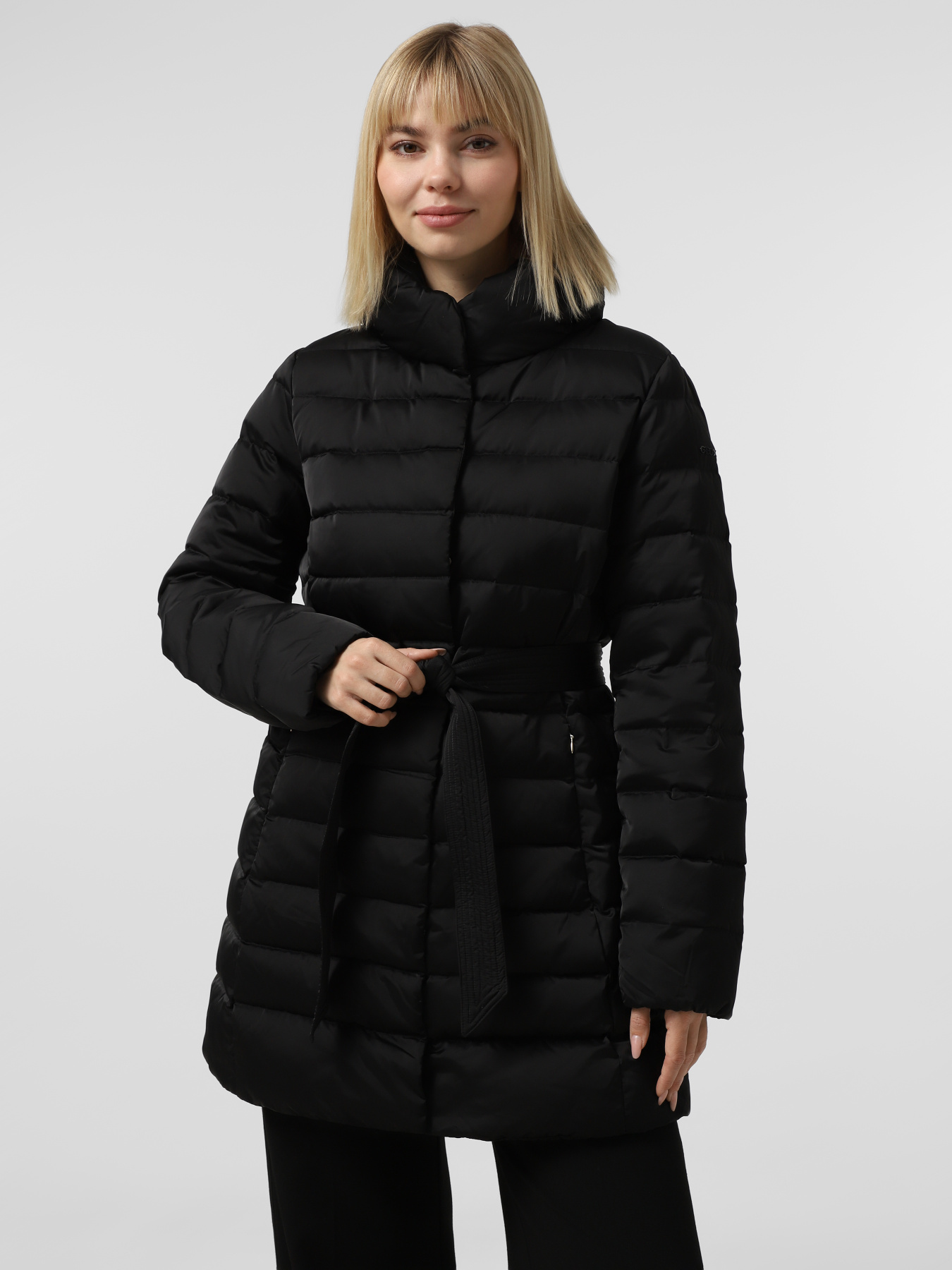 Зимняя куртка Geox модель W5626N-T3122-F9000 Зимняя куртка Geox модель W5626N-T3122-F9000 Фото