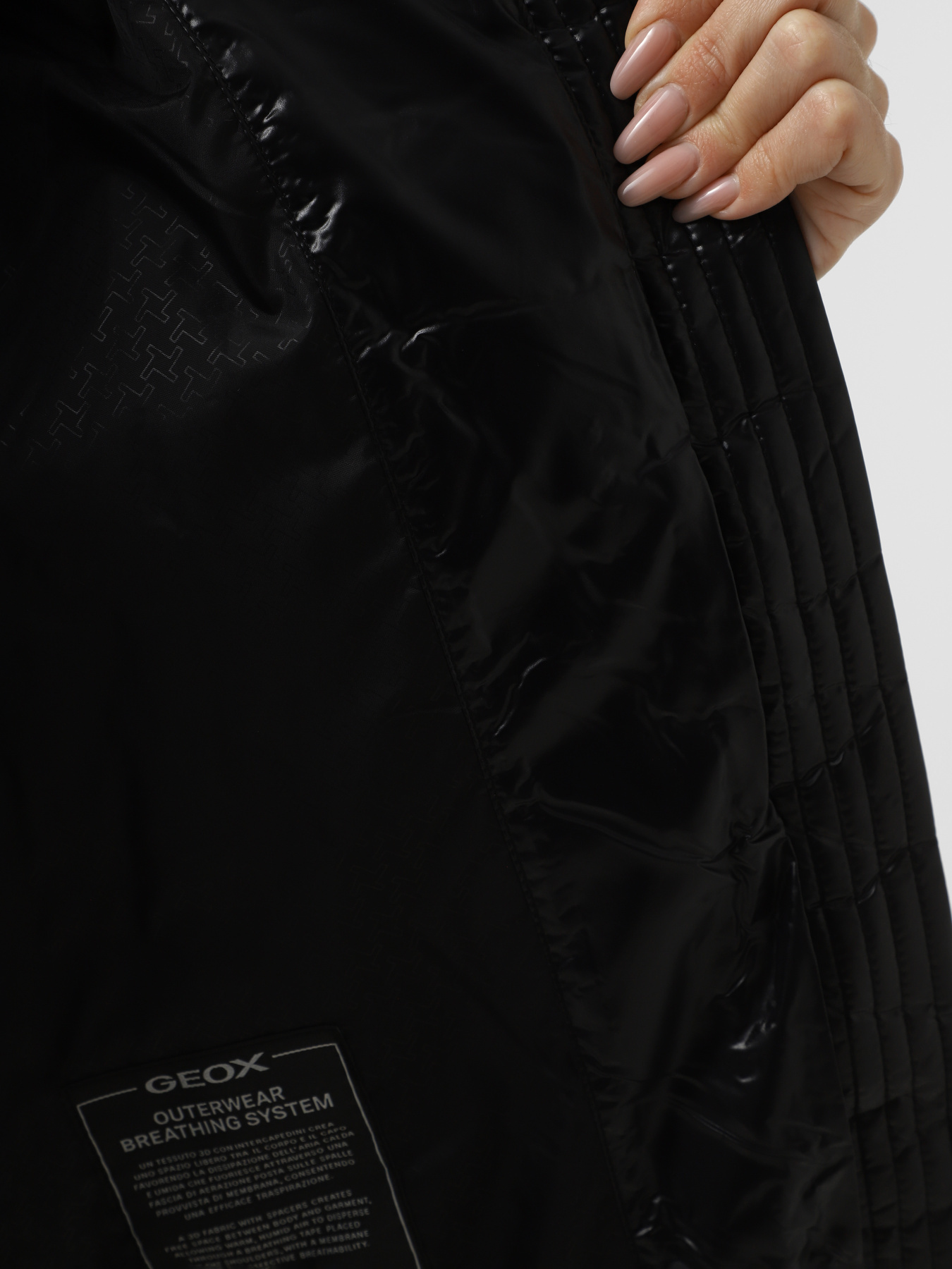 Зимова куртка Geox модель W5628S-T3121-F9000 Фото