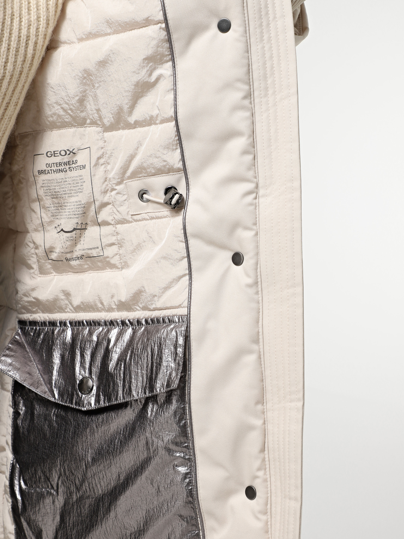 Парка Geox модель W5620E-T3272-F5272 Фото