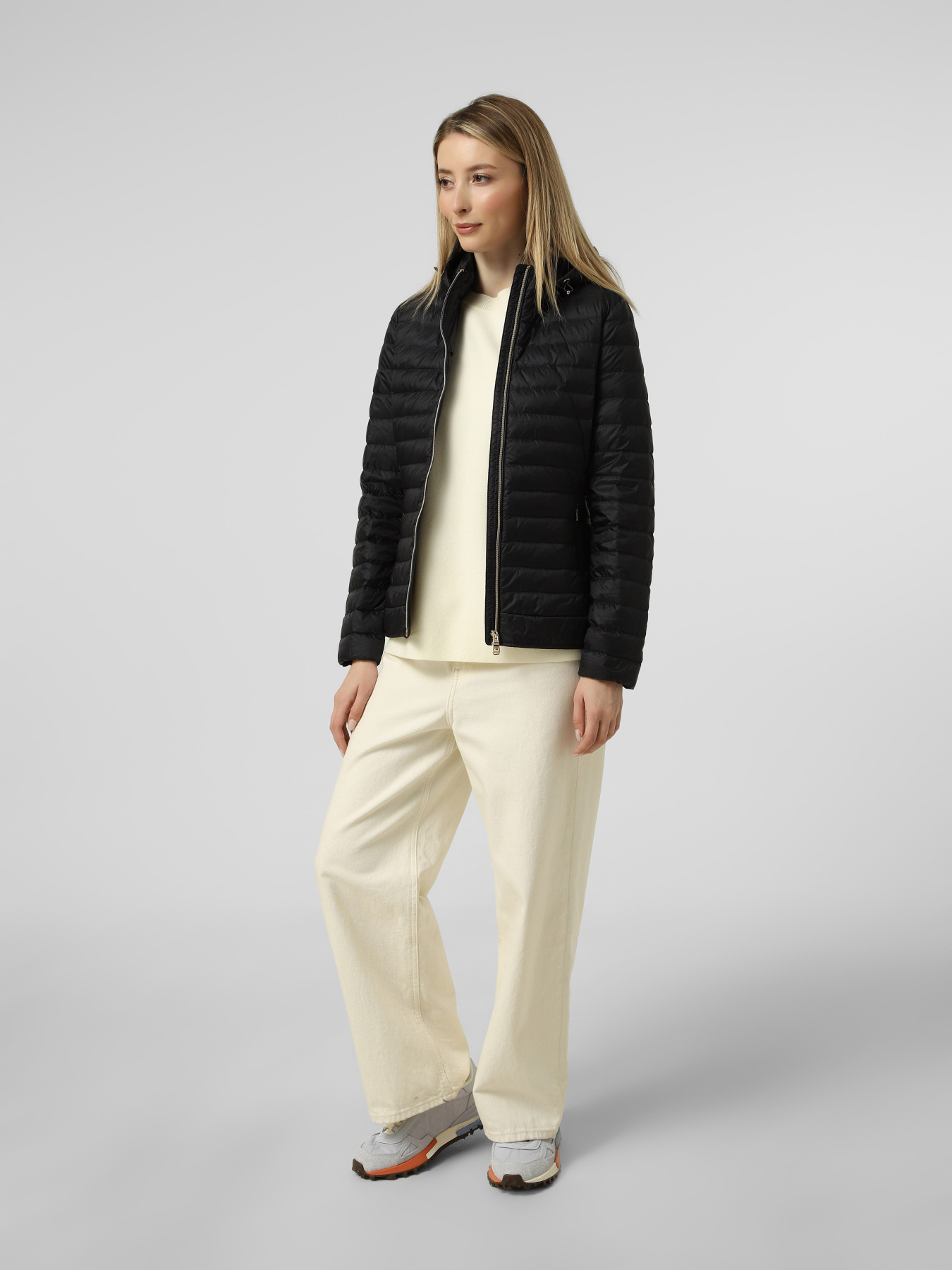 Демисезонная куртка Geox JAYSEN модель W6525B-T3146-F1624 Демисезонная куртка Geox JAYSEN модель W6525B-T3146-F1624 Фото