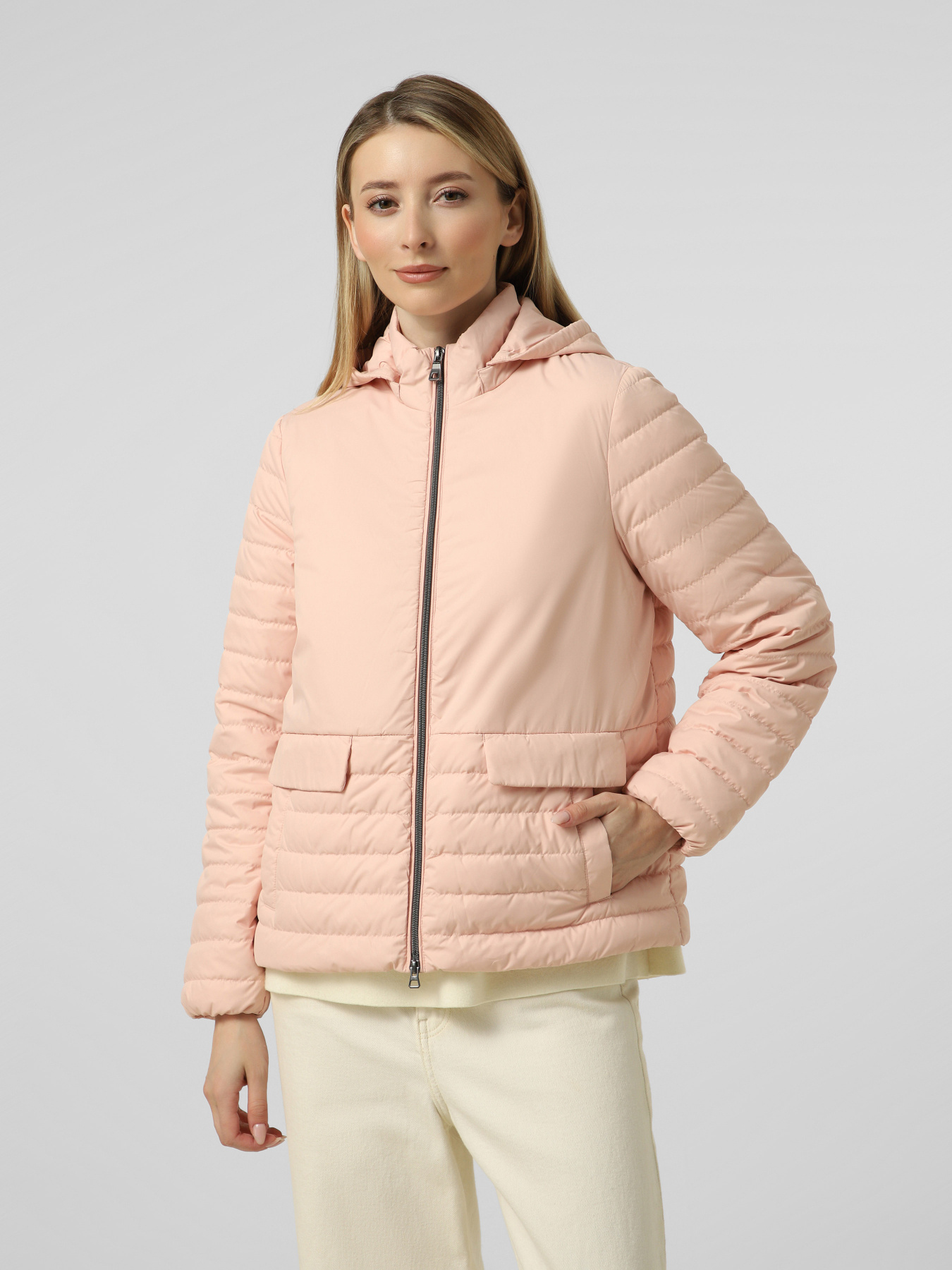 Geox W6525F-T3152-F8335 модель W6525F-T3152-F8335 Фото