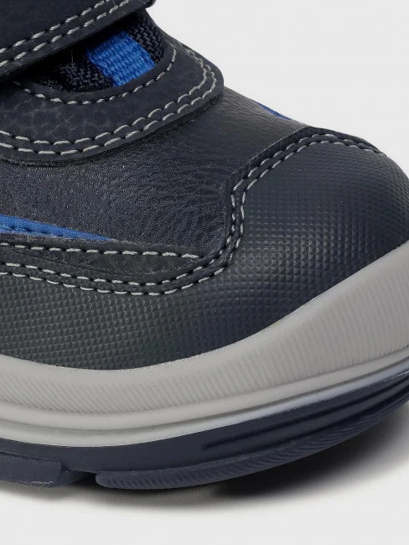 Ботинки Geox Flanfil модель B044HB-050FU-C4226 Фото