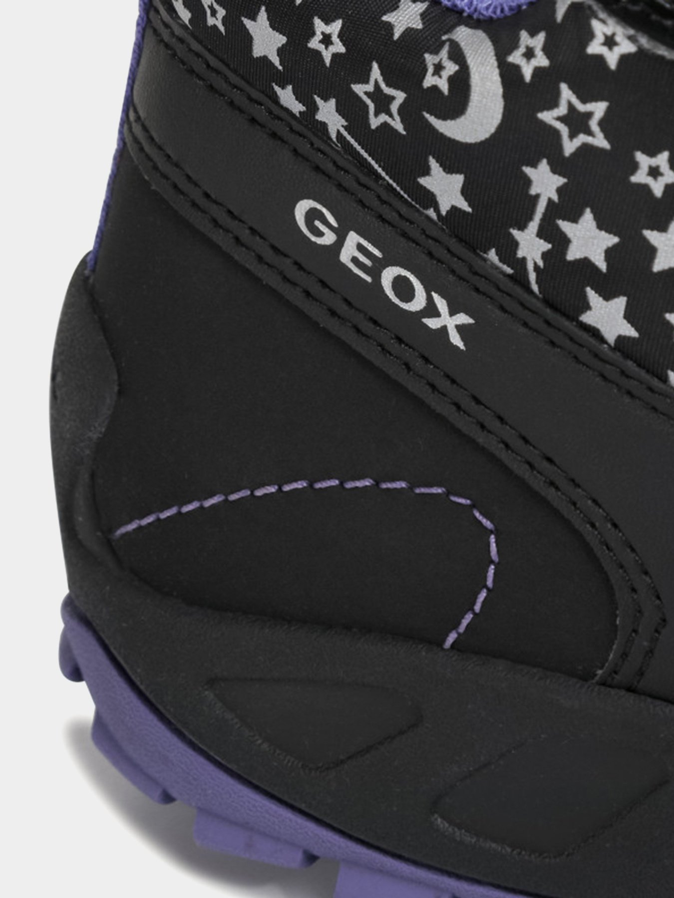 Ботинки Geox модель J04CCA-0HHFU-C9233 Фото