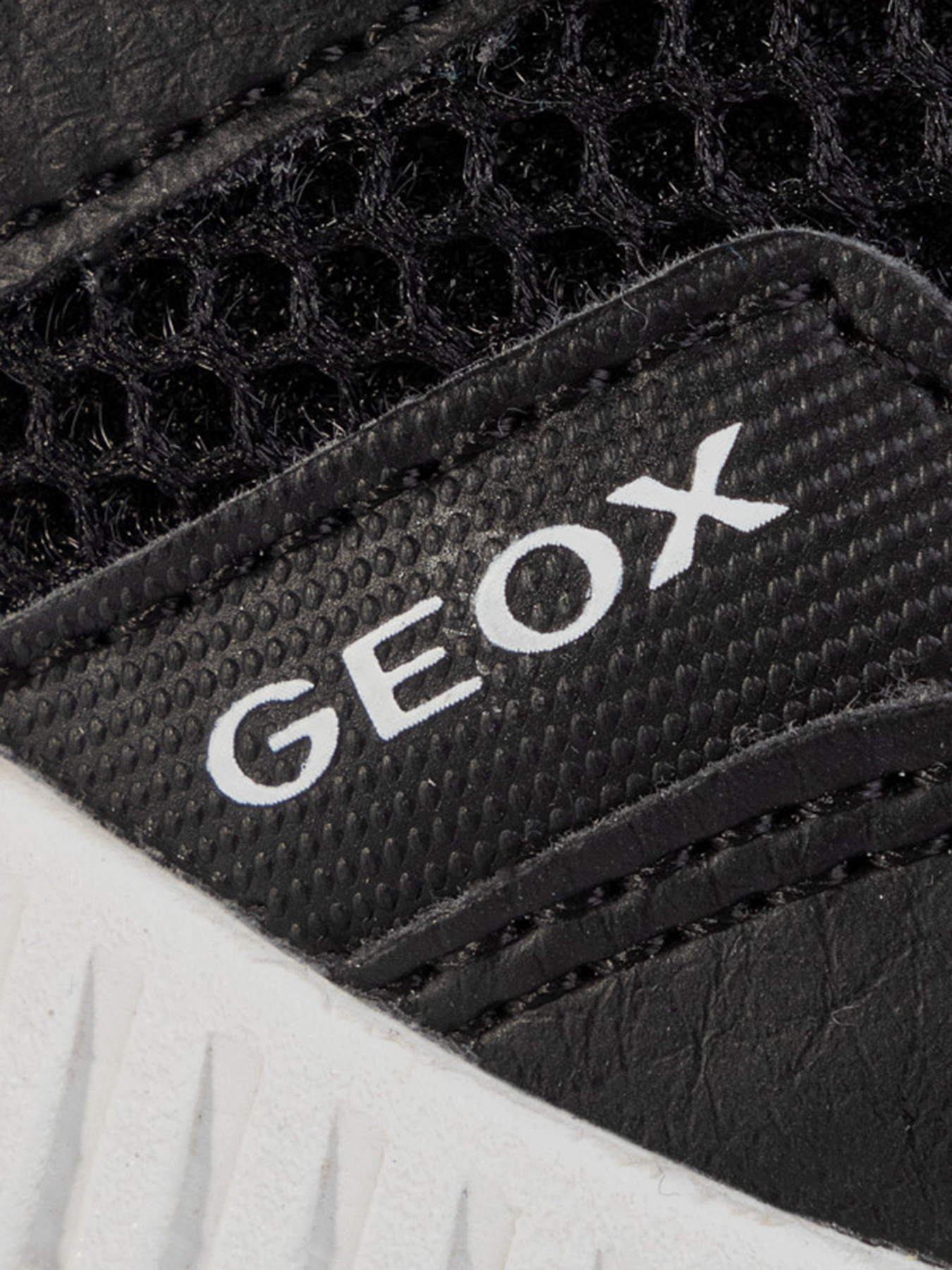 Кроссовки повседневные Geox J Tuono B. модель J02AXC-014BU-C9269 Фото