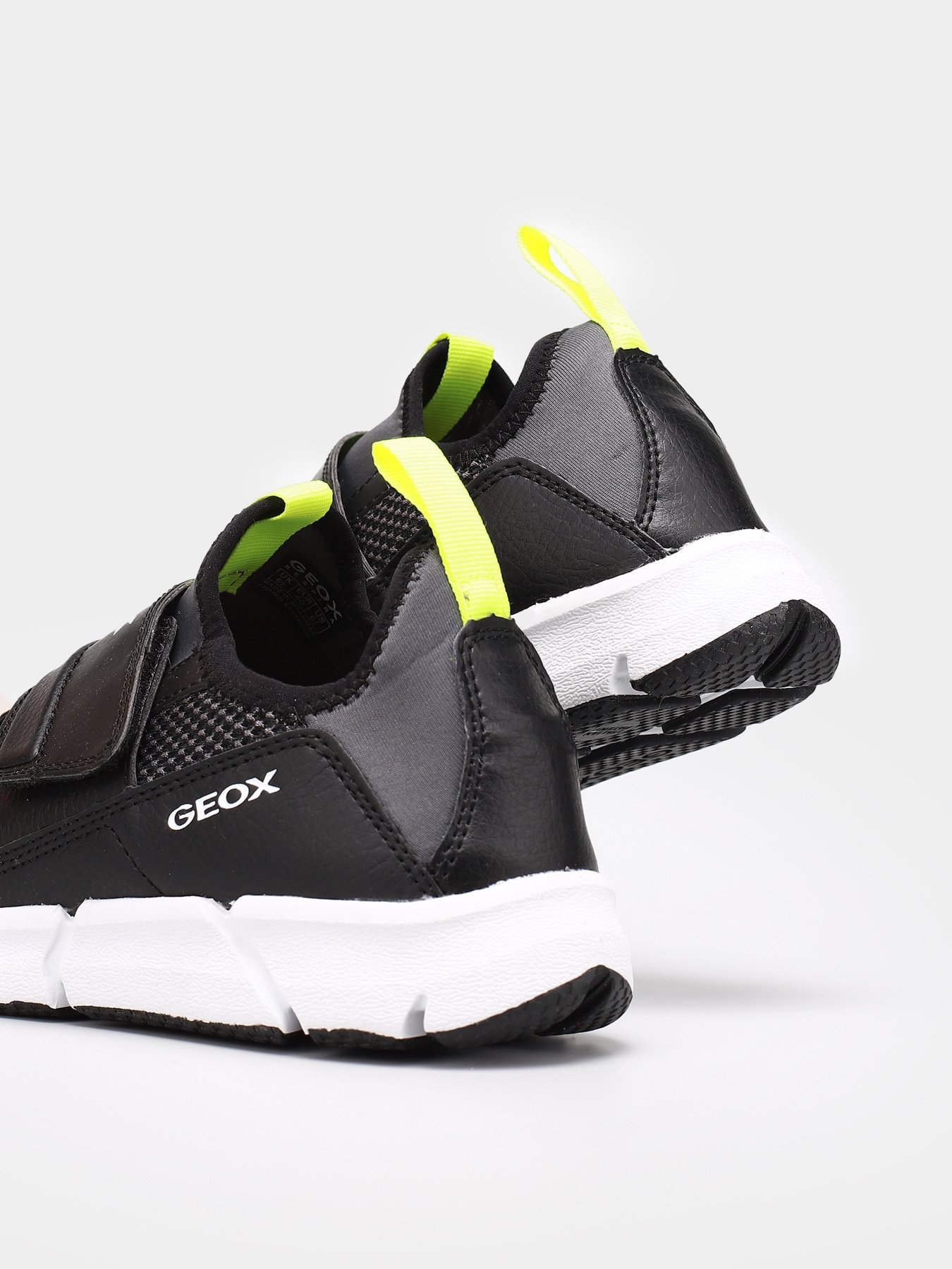 Кросівки Geox Flexyper модель J159BC-014BU-C9151 Фото