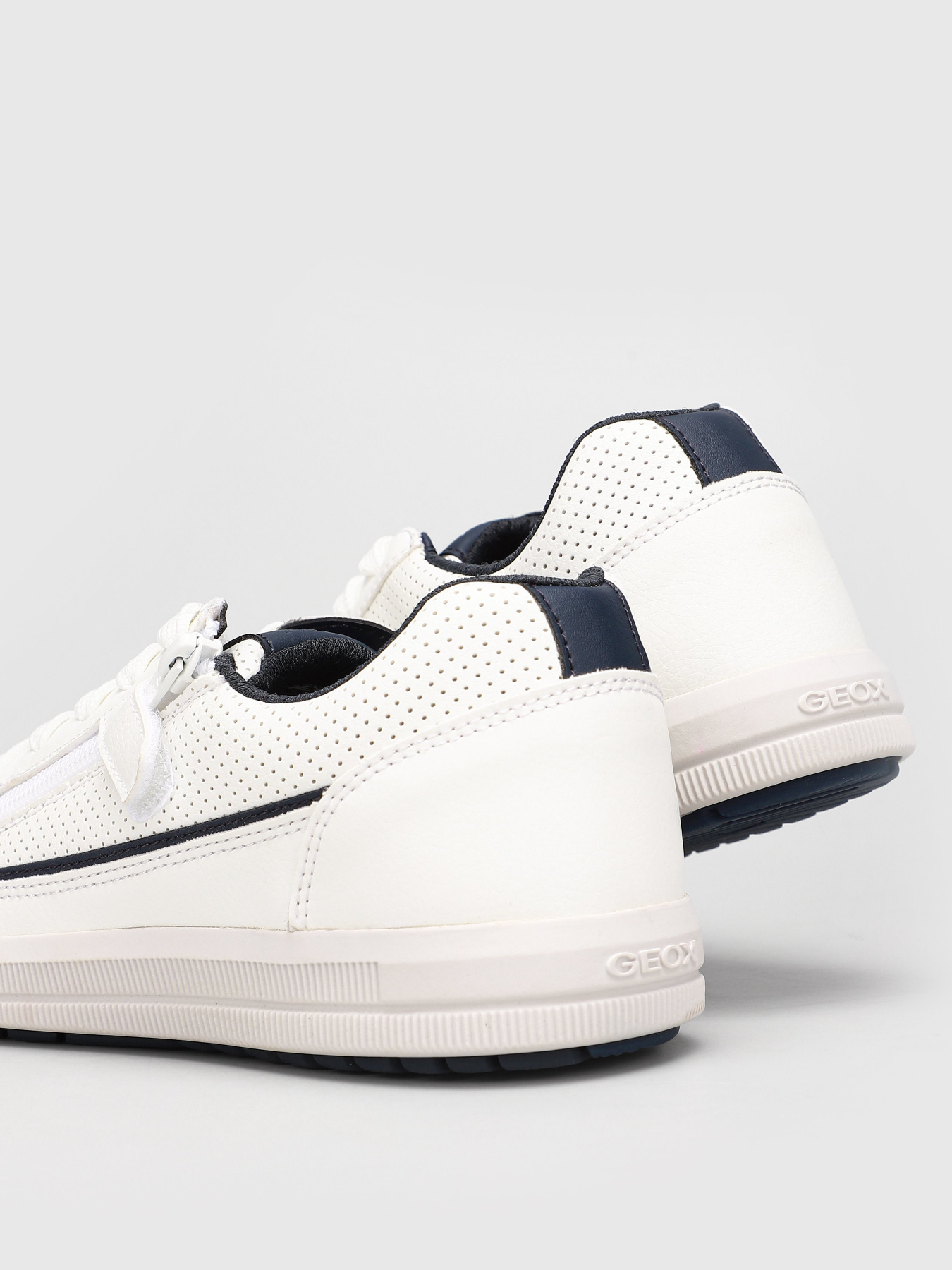 Напівчеревики Geox Arzach модель J154AA-0BUBC-C0006 Фото