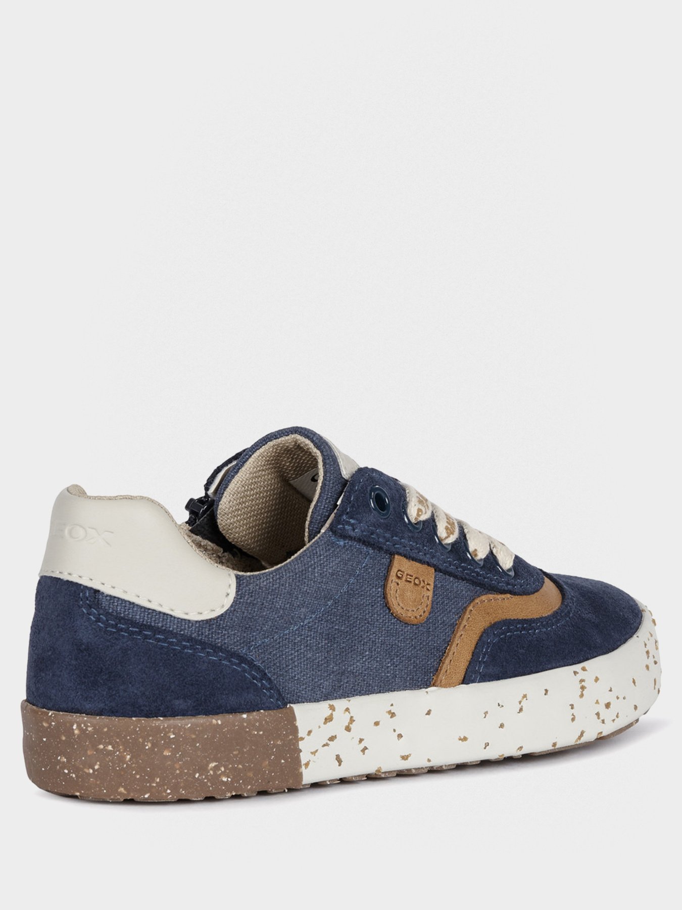 Полуботинки Geox Kilwi модель J15A7A-02211-C4002 Полуботинки Geox Kilwi модель J15A7A-02211-C4002 Фото