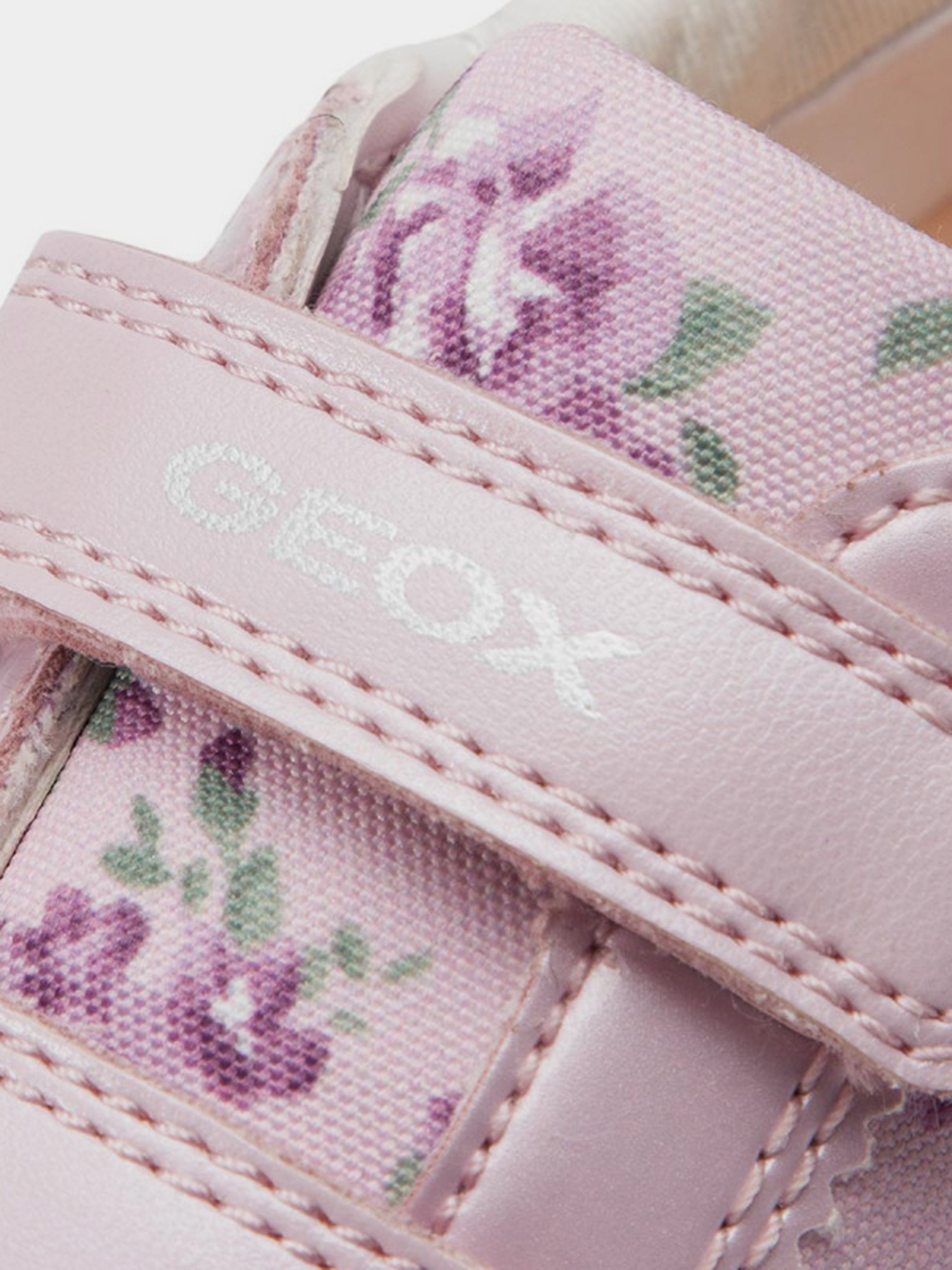 Полуботинки Geox Skylin модель J928WC-0ANAJ-C0550 Фото