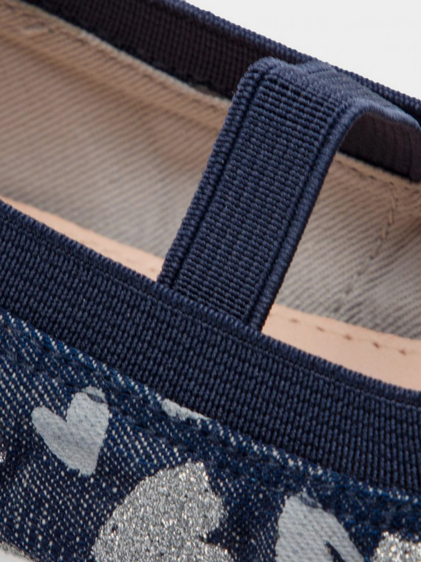 Балетки Geox Kilwi модель J92D5J-000SB-C4138 Балетки Geox Kilwi модель J92D5J-000SB-C4138 Фото