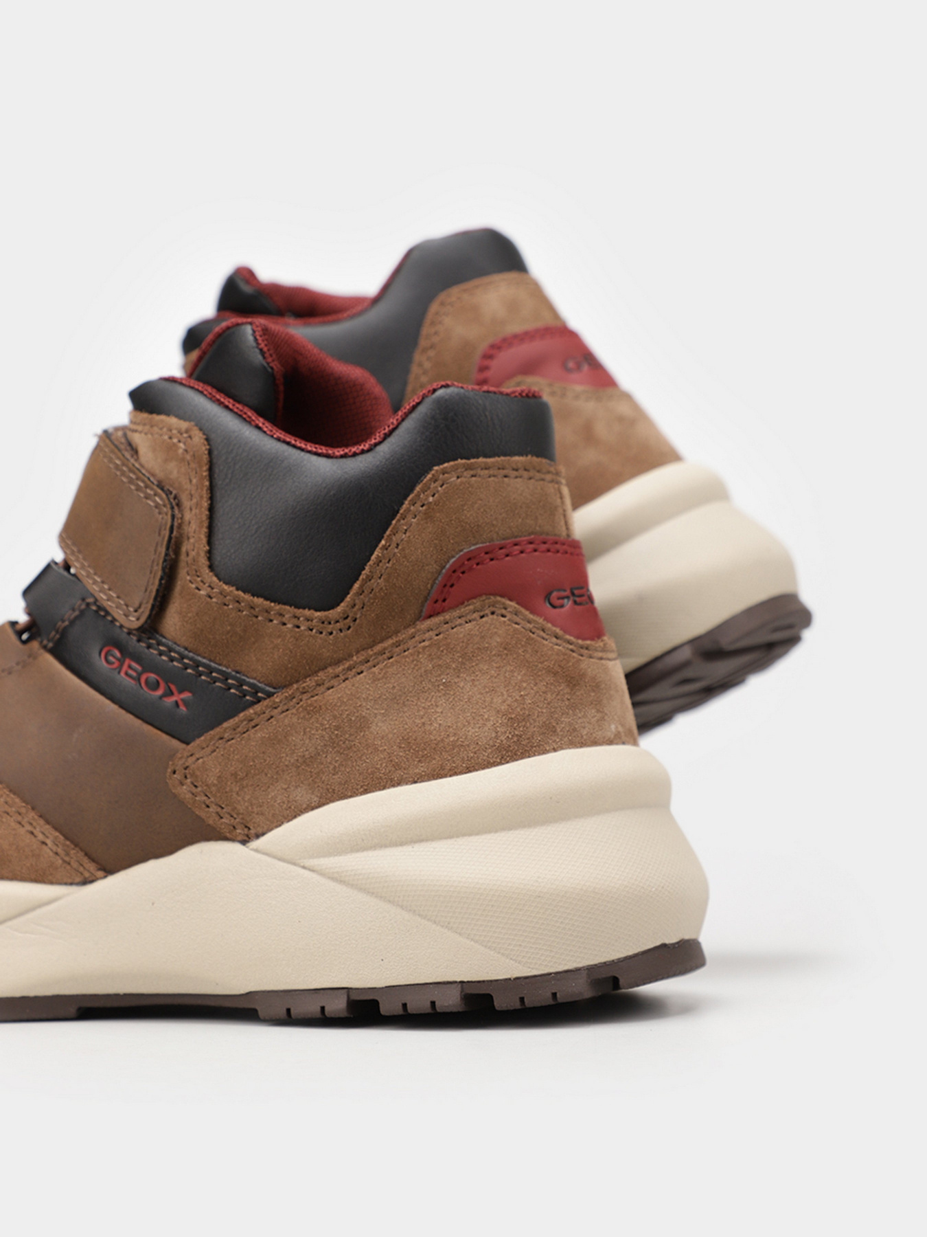 Ботинки Geox Heevok модель J16EQC-0ME22-C6270 Фото