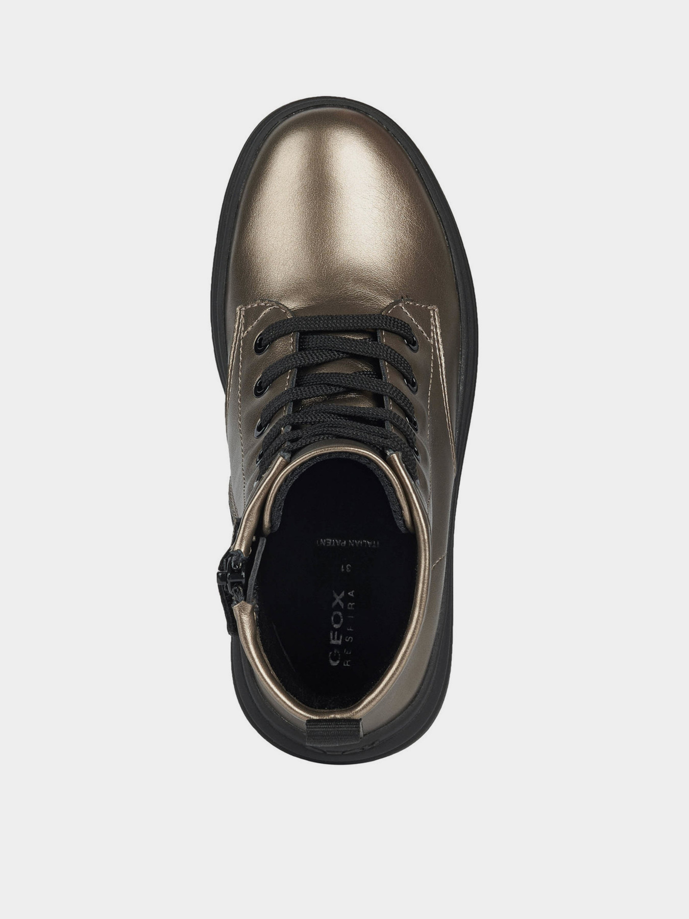 Ботинки Geox Phaolae модель J16ETA-000NF-C9003 Ботинки Geox Phaolae модель J16ETA-000NF-C9003 Фото