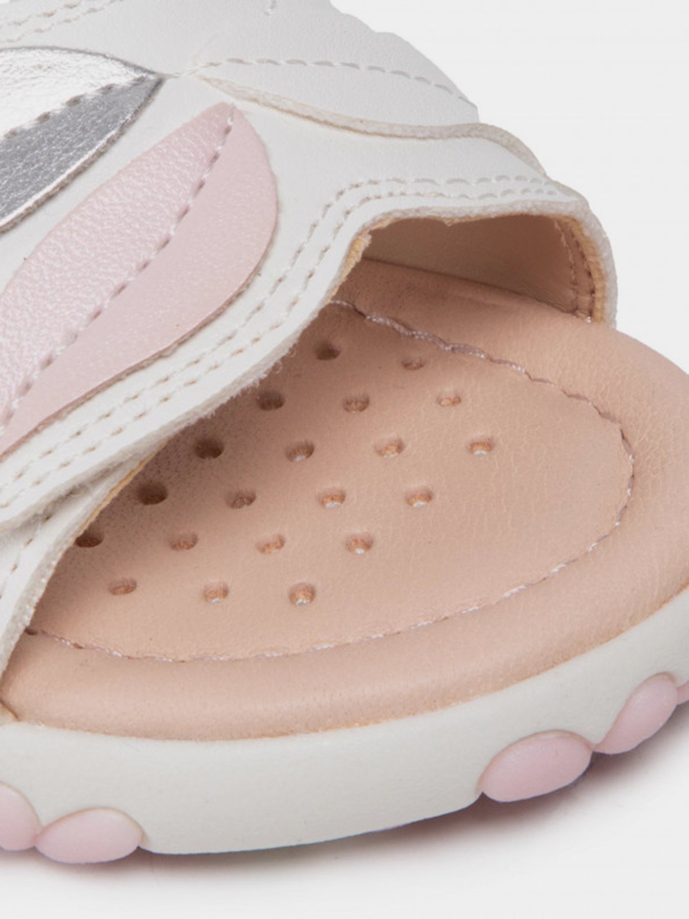 Сандалии Geox Haiti модель J258ZC-0BCHI-C0406 Сандалии Geox Haiti модель J258ZC-0BCHI-C0406 Фото