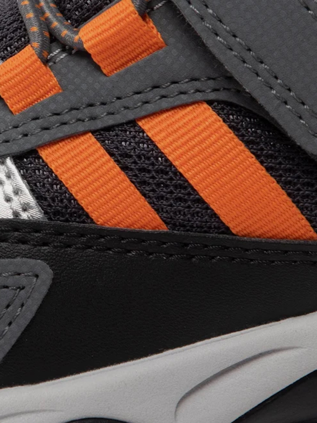 Кроссовки Geox Calco модель J26CLA-014CE-C0904 Фото