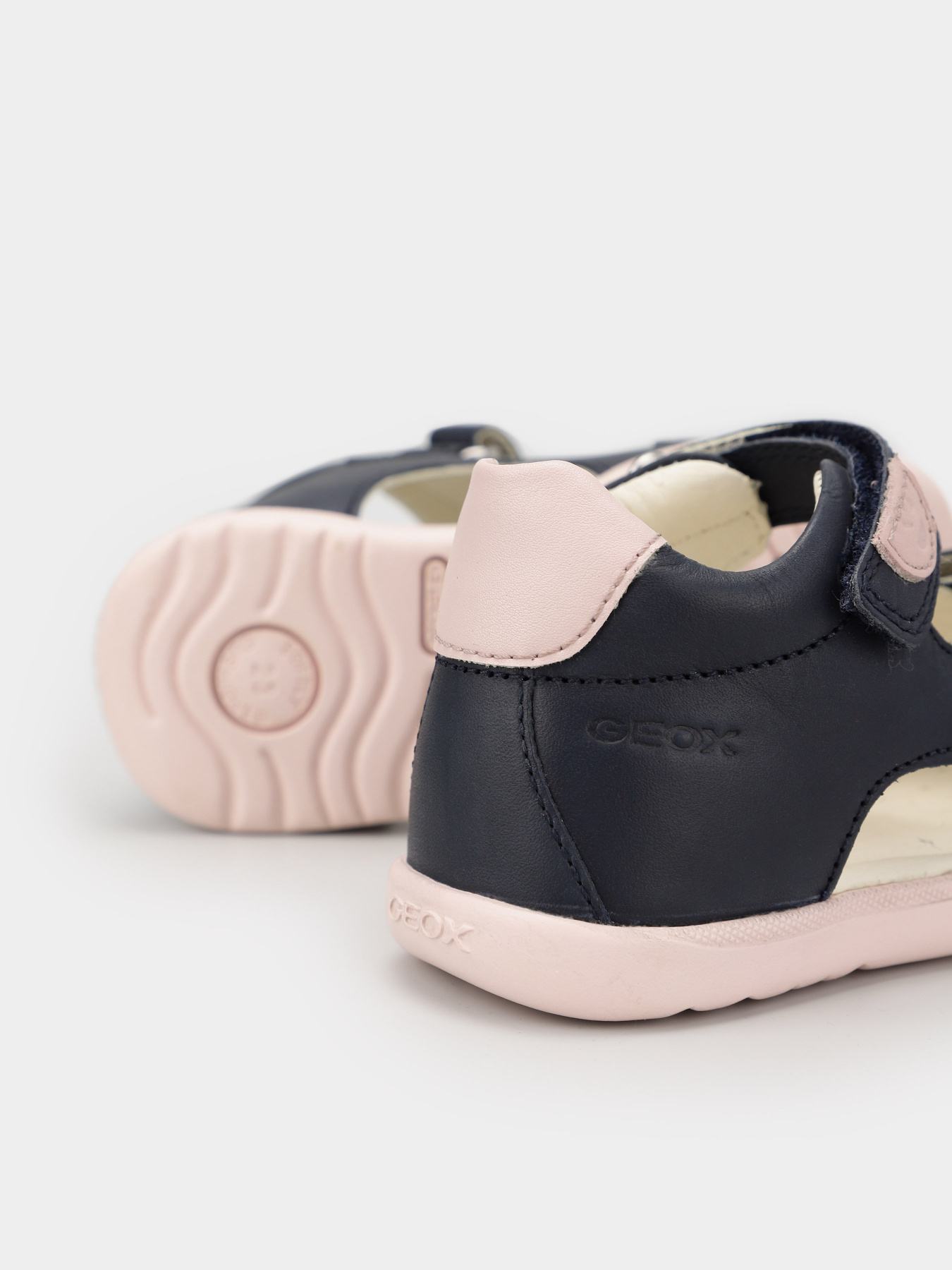 Сандалии Geox Macchia модель B254WA-08554-C4002 Фото