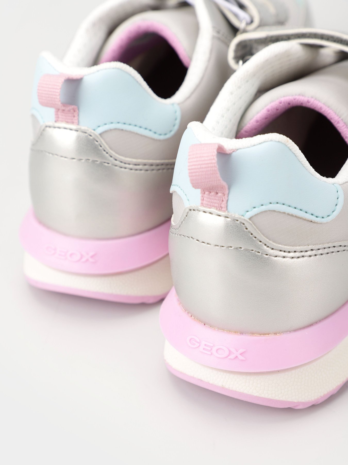 Кросівки Geox Fastics модель J26GZA-054FU-C1100 Фото