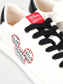 Кеди низькі Geox Kathe модель J35EUD-00085-C0404 Фото