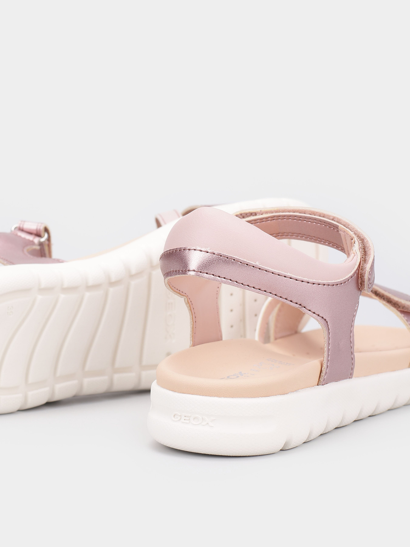 Сандалии Geox Soleima модель J35GSA-0NFBC-C8014 Фото