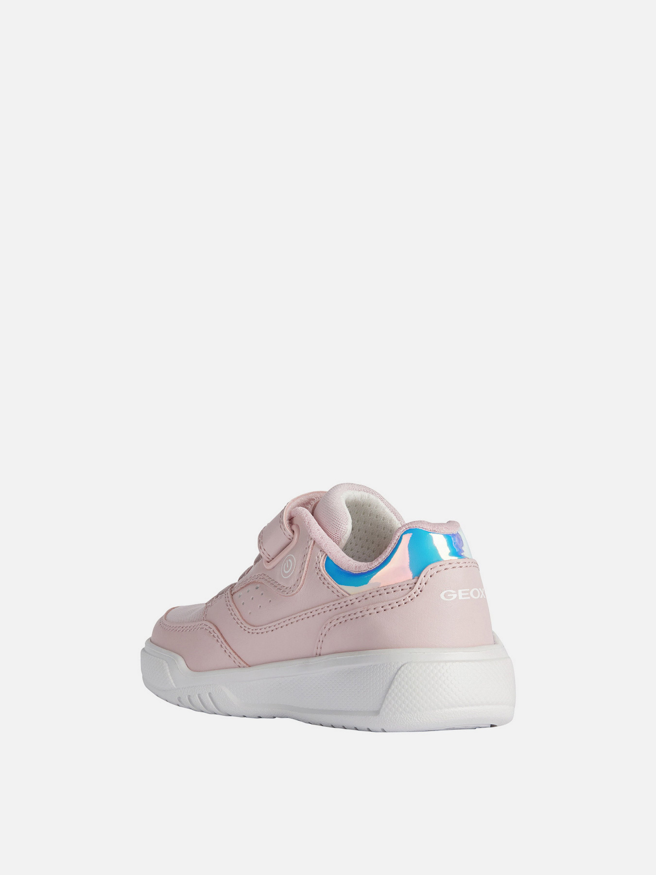 Кроссовки повседневные Geox Illuminus модель J35HPA-0BUAS-C8W1Z Фото