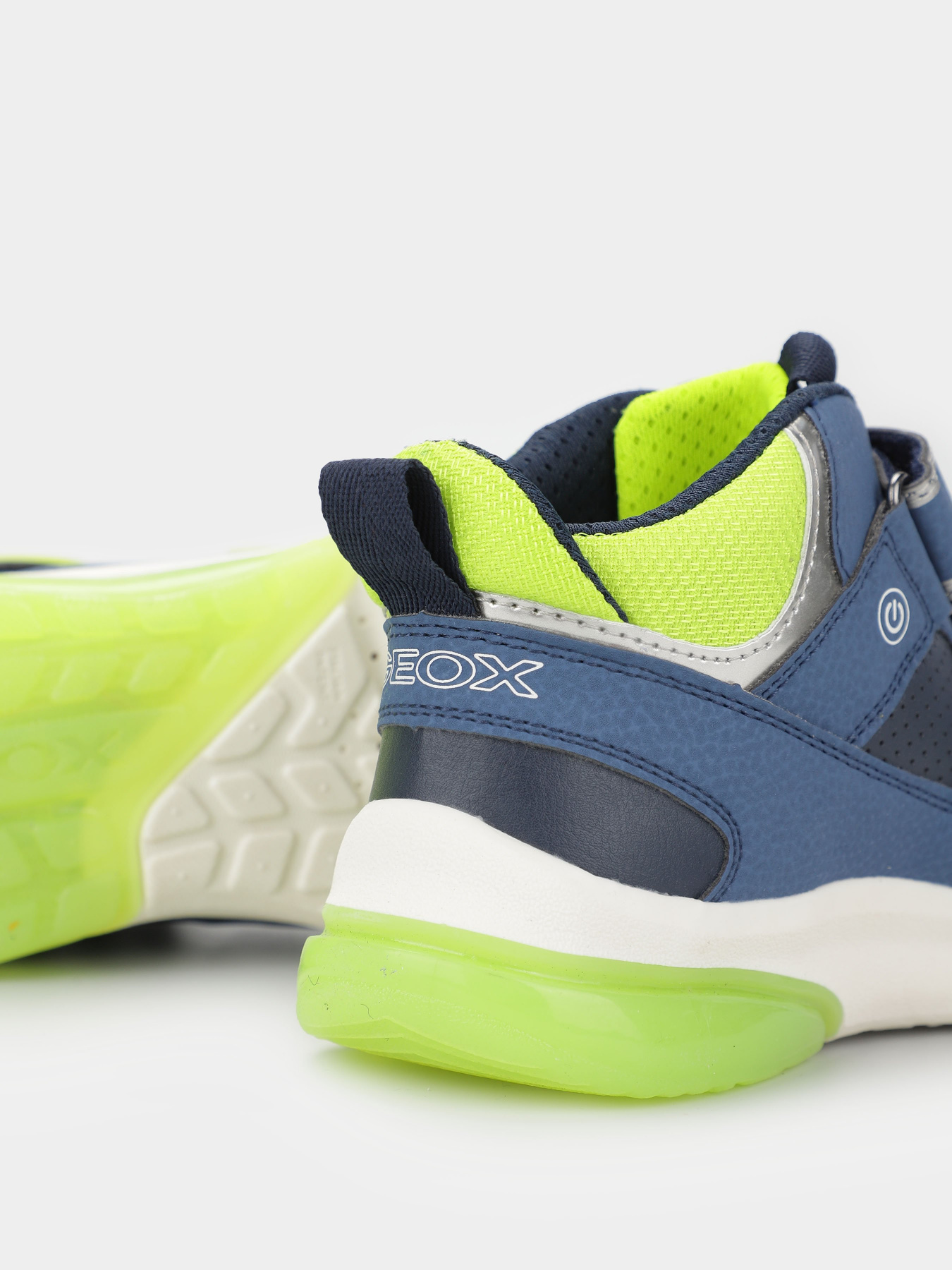 Полуботинки Geox Ciberdron модель J36LBA-0BUCE-C0749 Фото