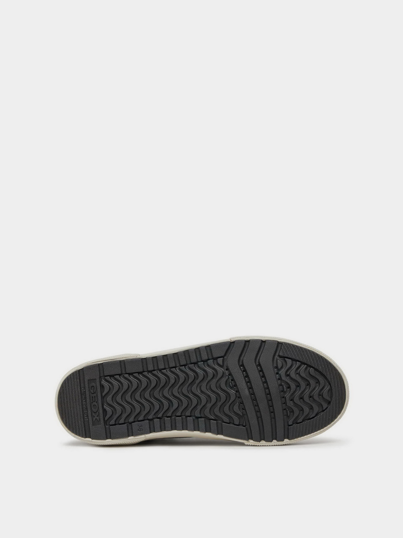 Кросівки Geox J Alphabeet Boy модель J45HLA-02210-C9997 Фото