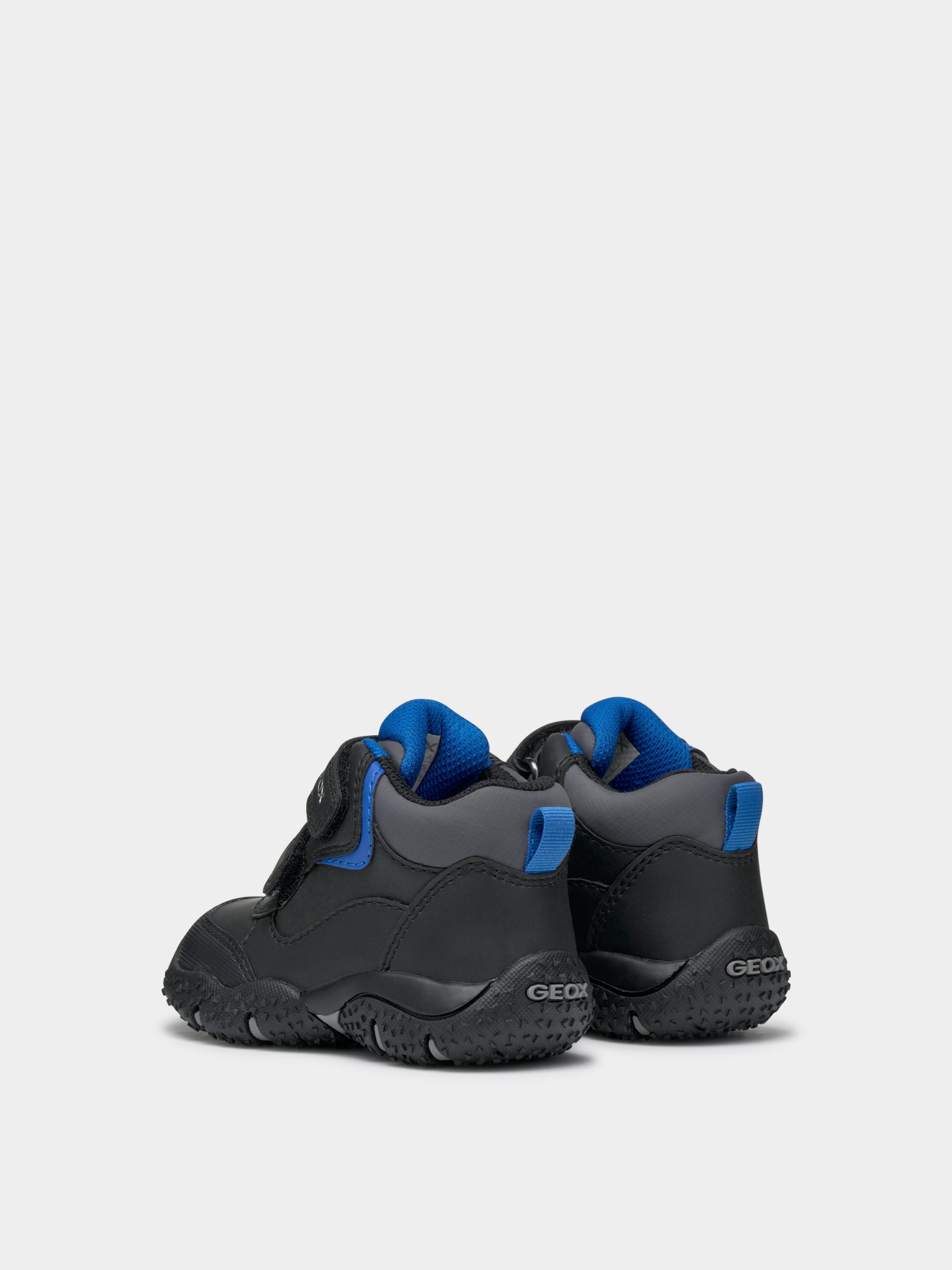 Полуботинки Geox Baltic модель B4620A-0MEFU-C0245 Фото