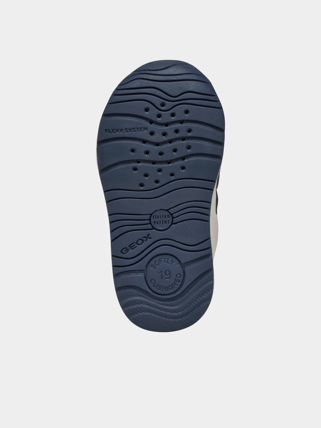 Кроссовки Geox модель B460RA-000BC-C1MF4 Фото