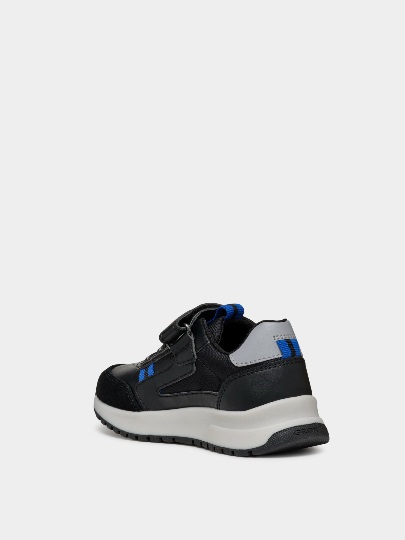 Кроссовки Geox модель J36GMA-054FU-C0017 Фото