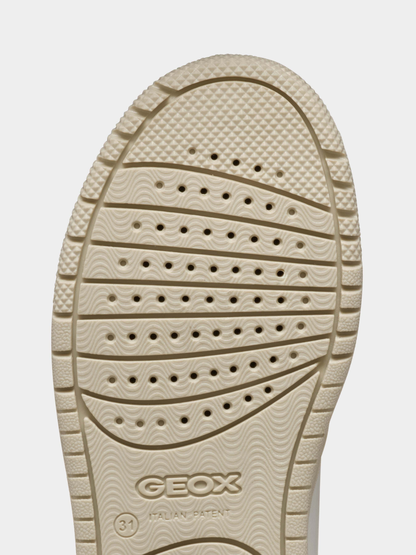 Кеди низькі Geox Washiba модель J55LQD-05422-C0899 Фото