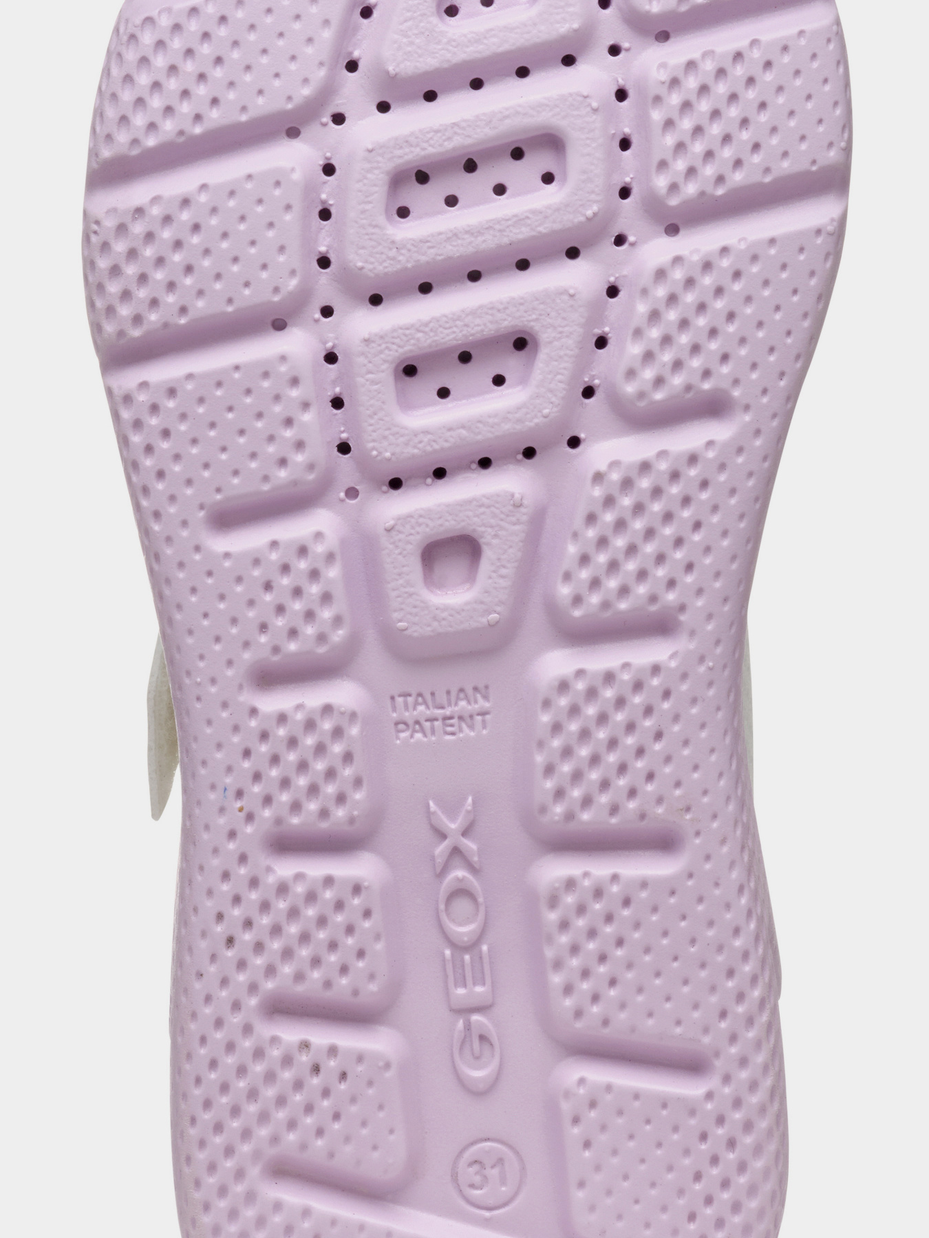 Кроссовки Geox Sprintye модель J36FWB-01454-C0761 Фото