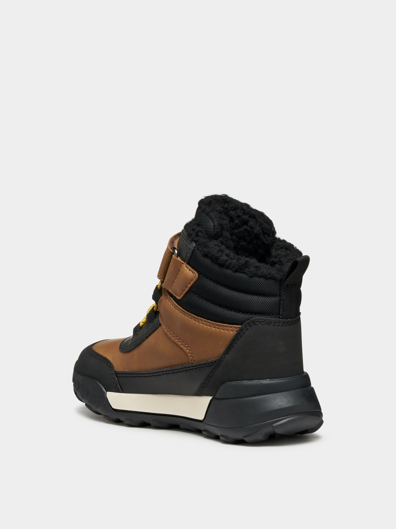 Ботинки аутдор Geox TREKKYUP модель J46MBE-0MEMS-C0275 Фото