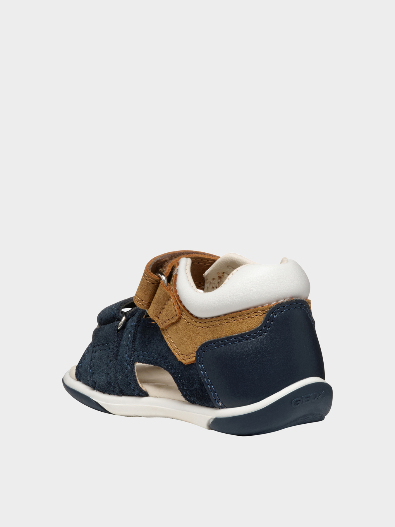 Geox B556EB-022CL-C4152 модель B556EB-022CL-C4152 Фото