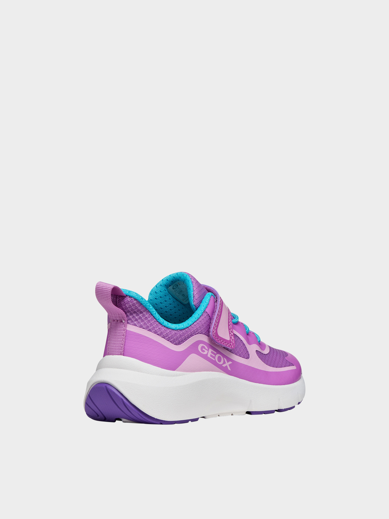 Geox J65PAC-01454-C8329 модель J65PAC-01454-C8329 Фото