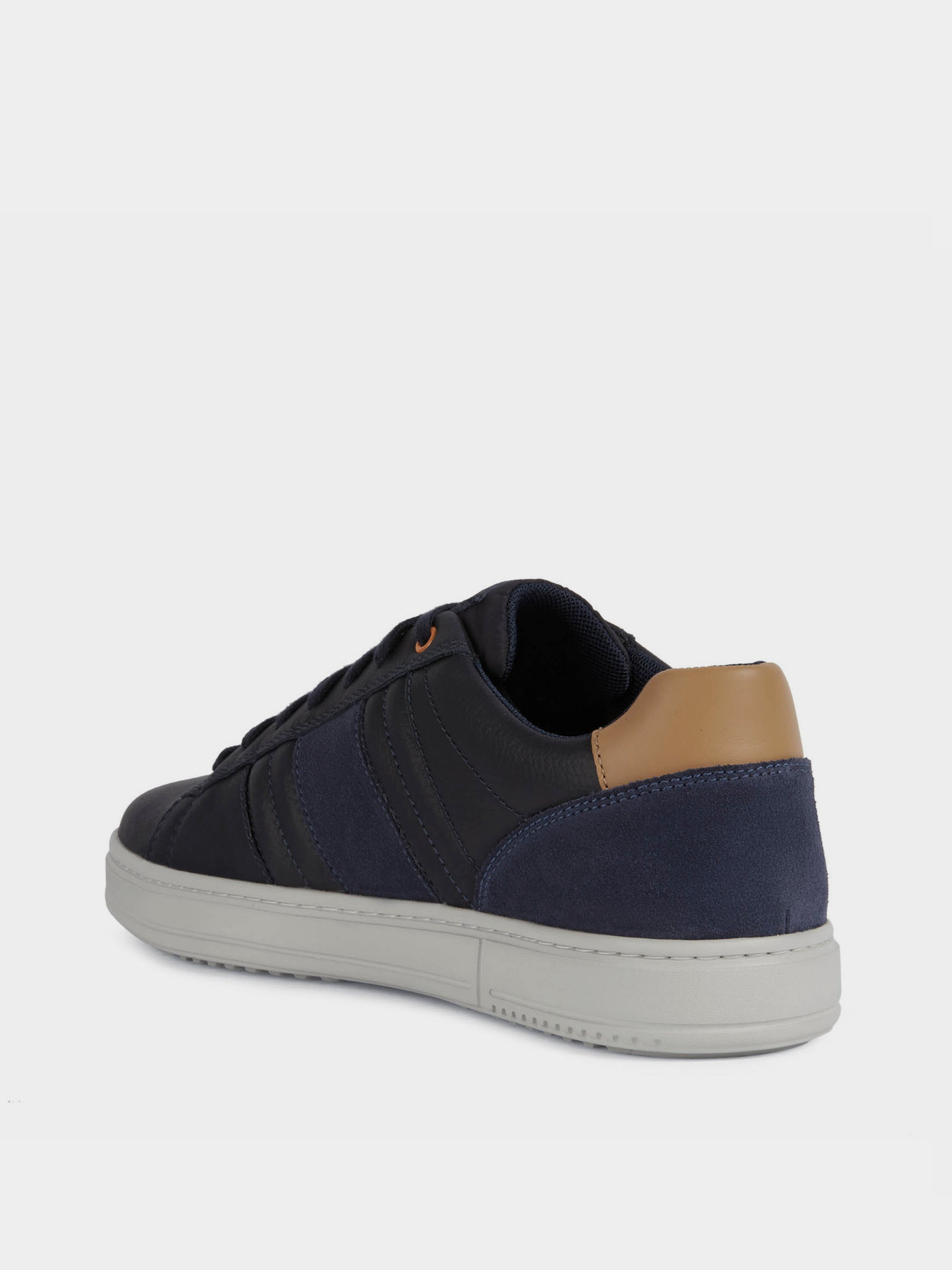 Полуботинки Geox Levico модель U16AHB-0FV22-CF44M Фото