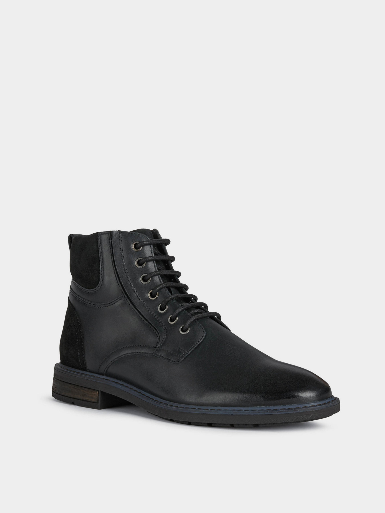 Ботинки Geox Viggiano модель U16CVE-04322-C9999 Фото