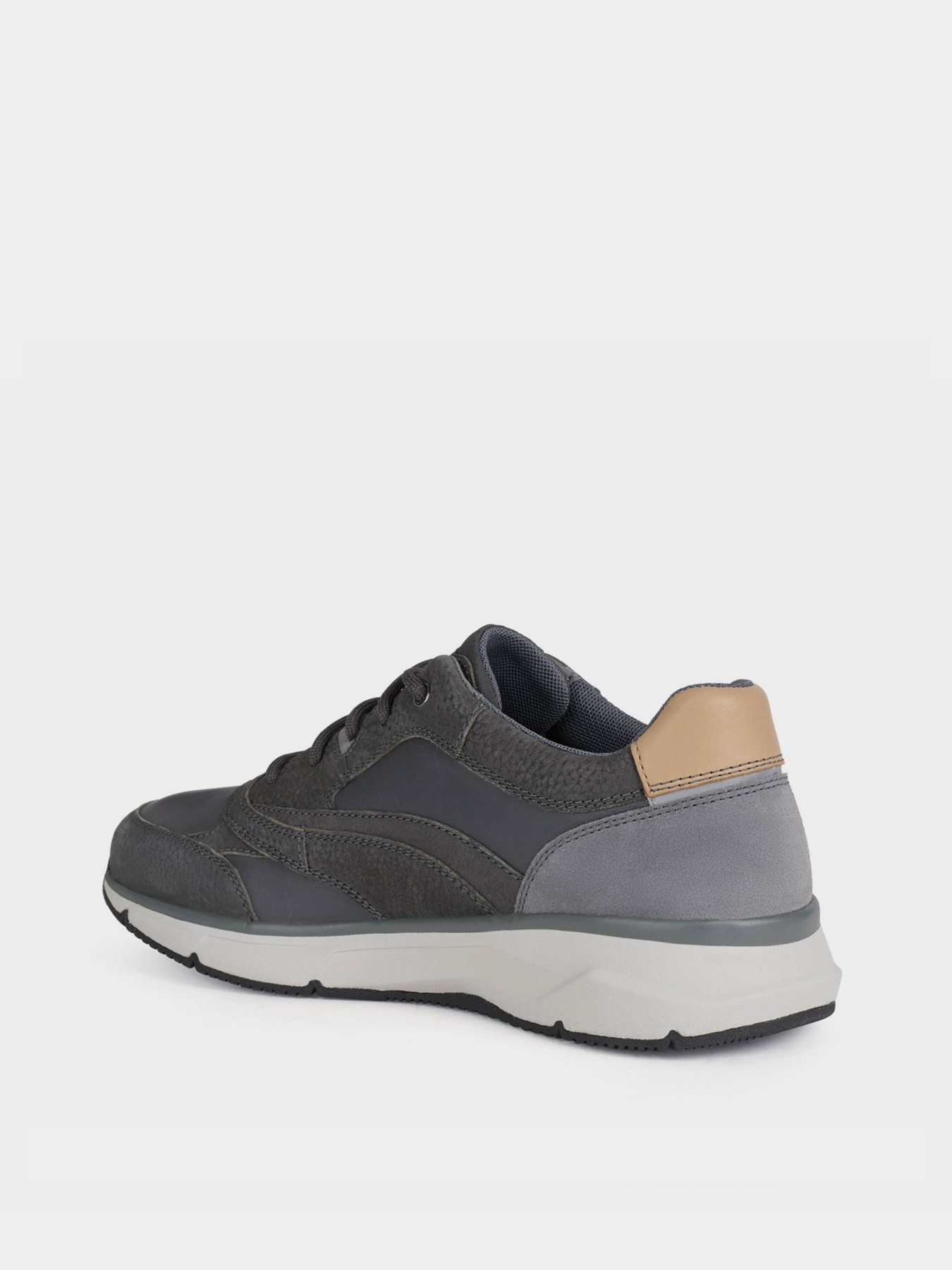 Кроссовки Geox Radente модель U16CZA-0LT85-C9004 Фото