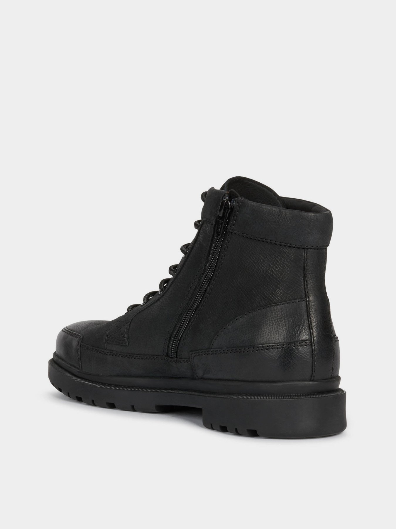 Ботинки Geox модель U16DDH-00046-C9999 Фото