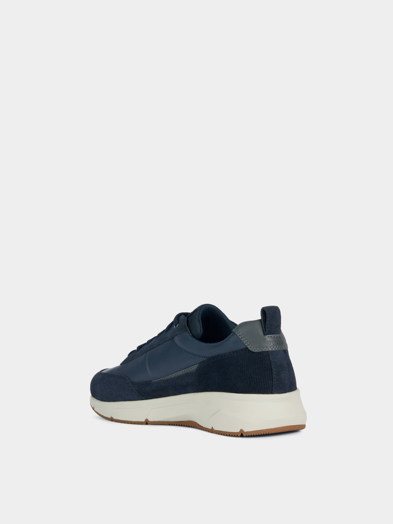 Кроссовки Geox Radente модель U36CZA-02285-C4002 Фото